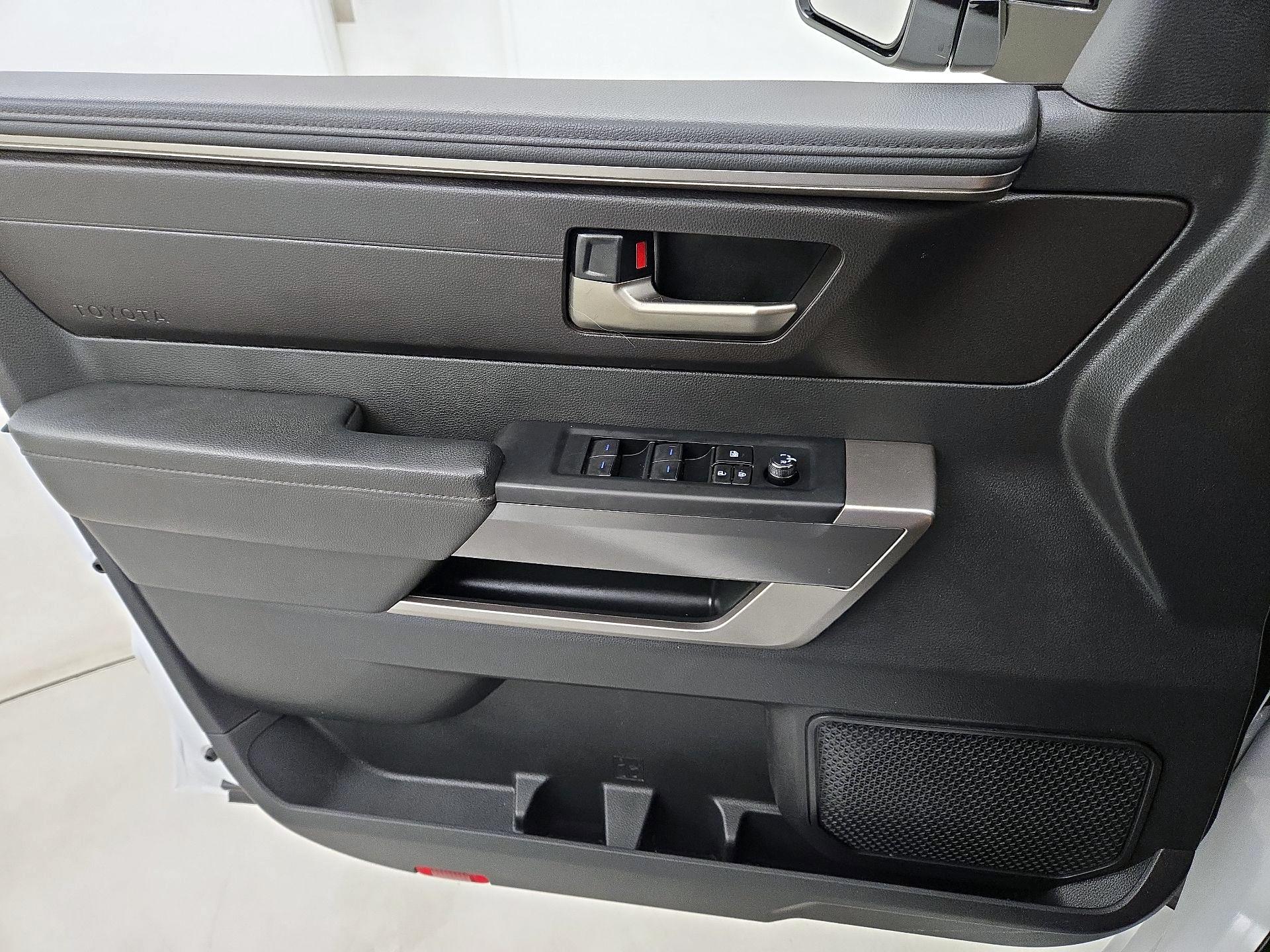 Thumbnail: 2024 Toyota Tundra - 12