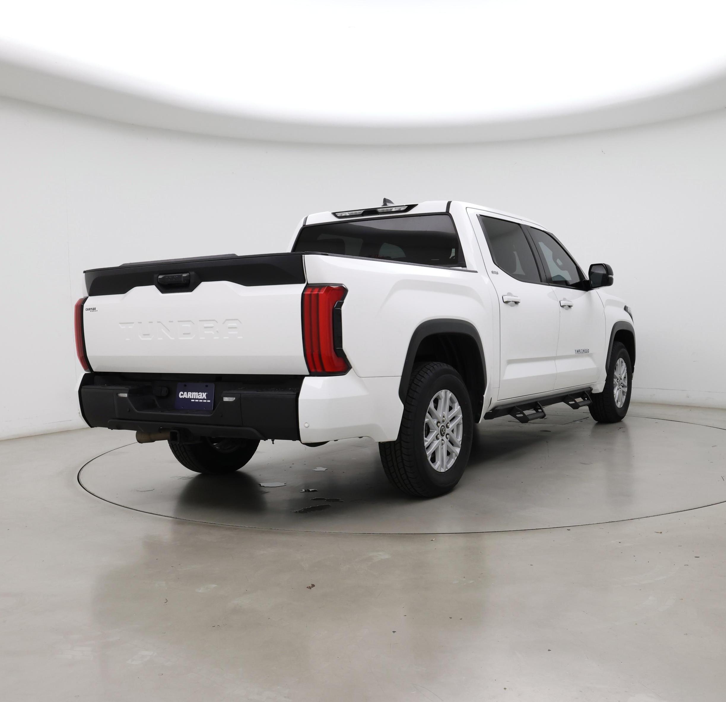 Thumbnail: 2024 Toyota Tundra - 8