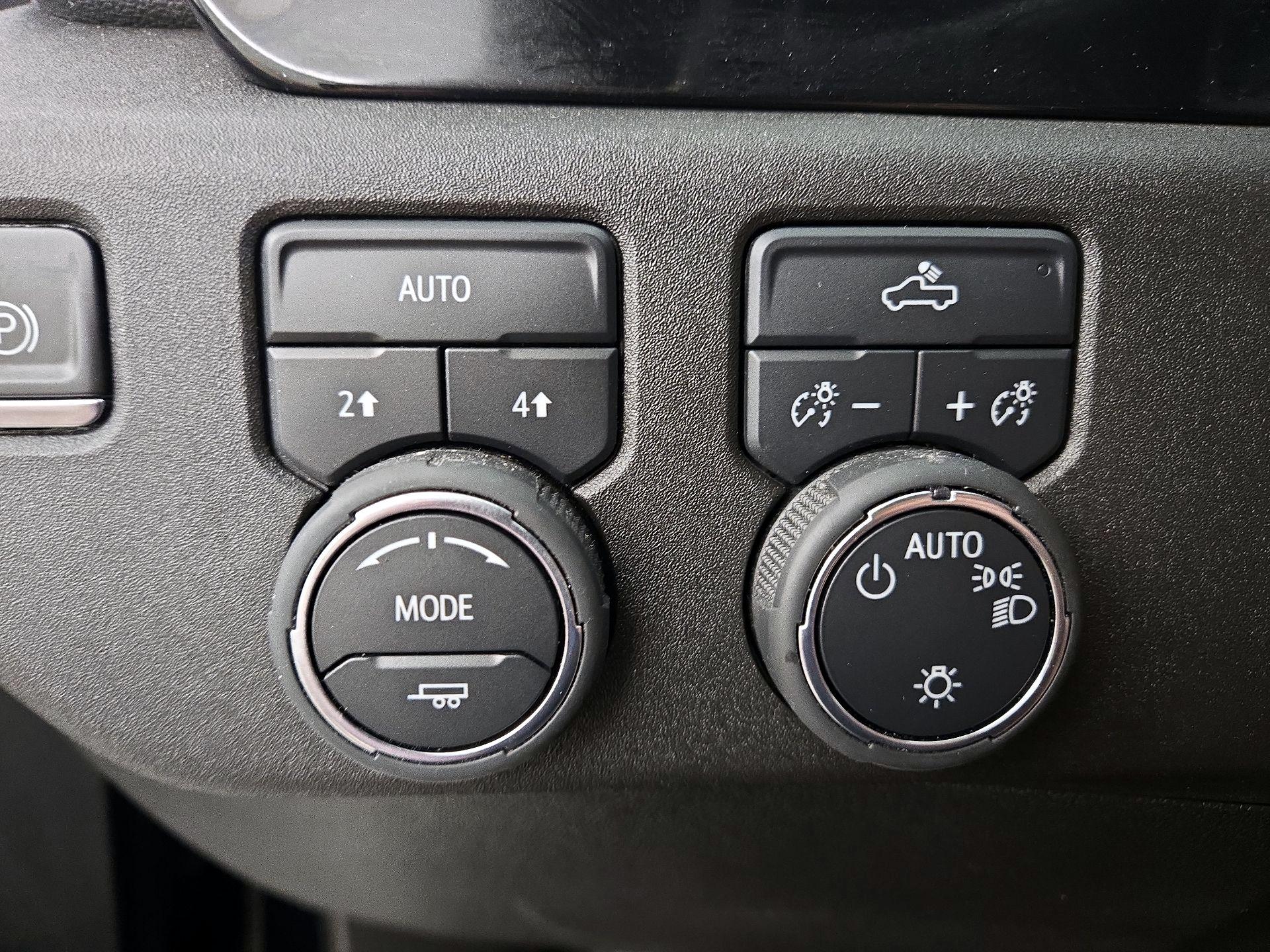 Thumbnail: 2024 Chevrolet Silverado 1500 - 13