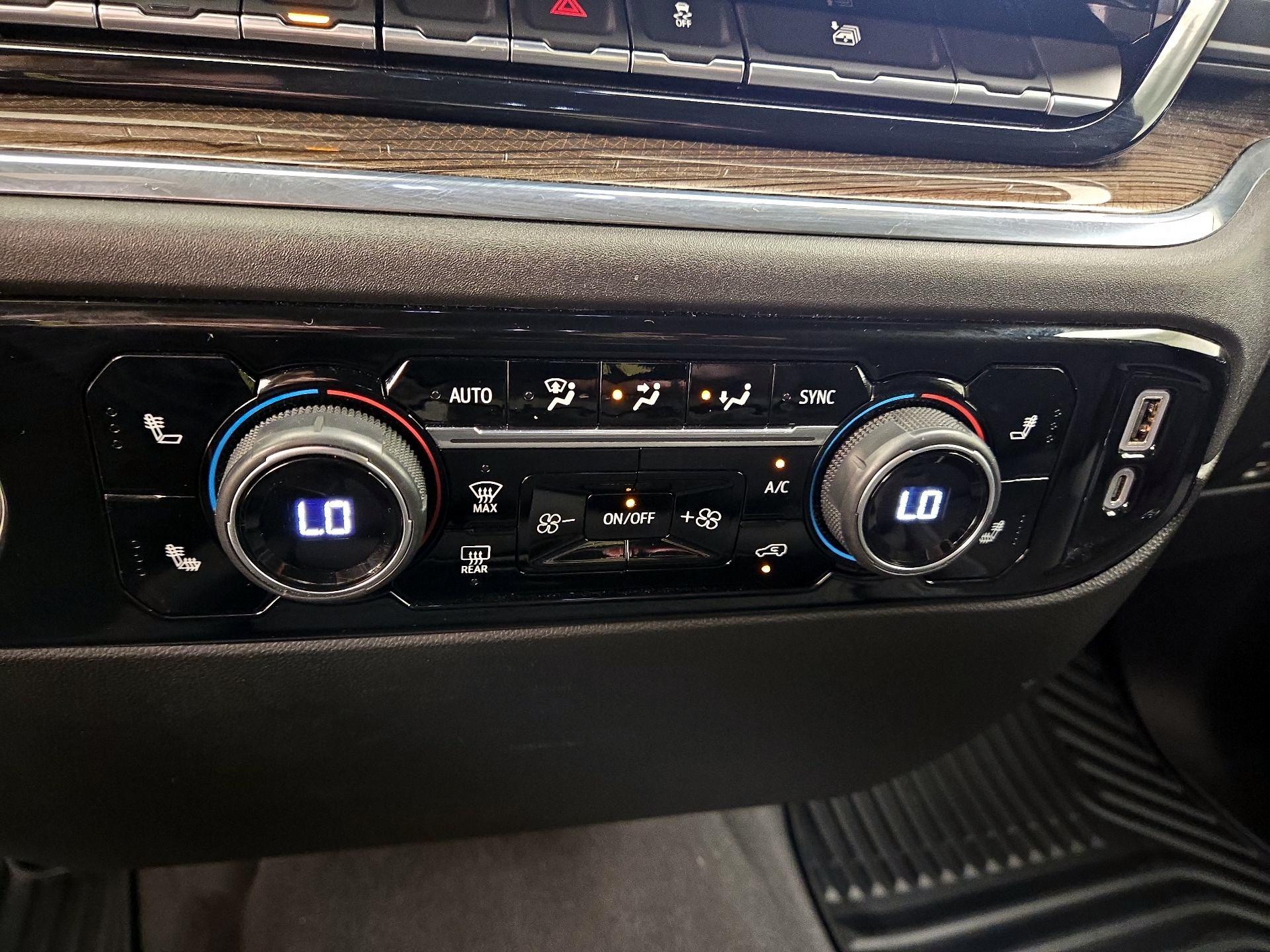 Thumbnail: 2024 Chevrolet Silverado 1500 - 16