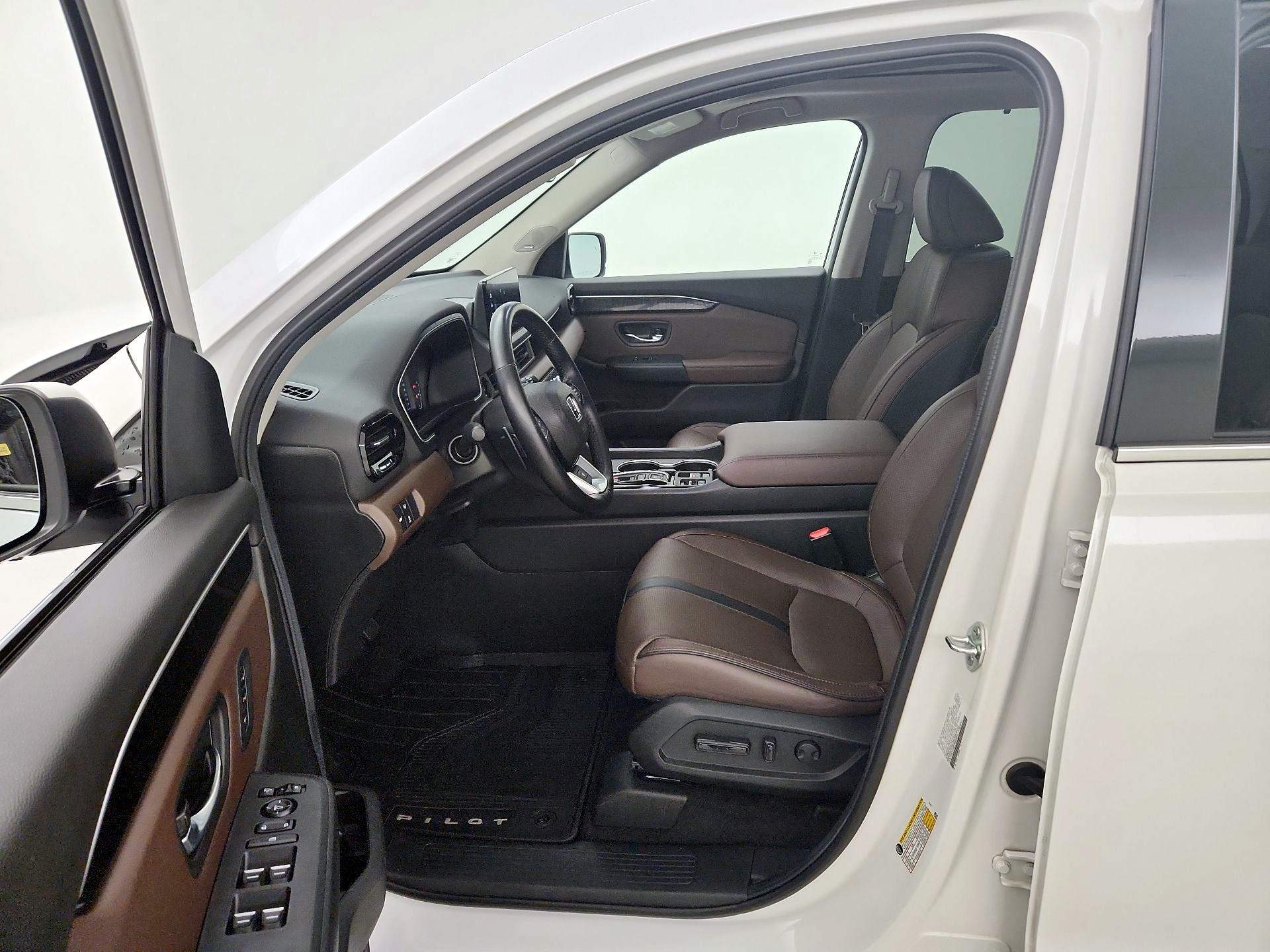 Thumbnail: 2024 Honda Pilot - 11