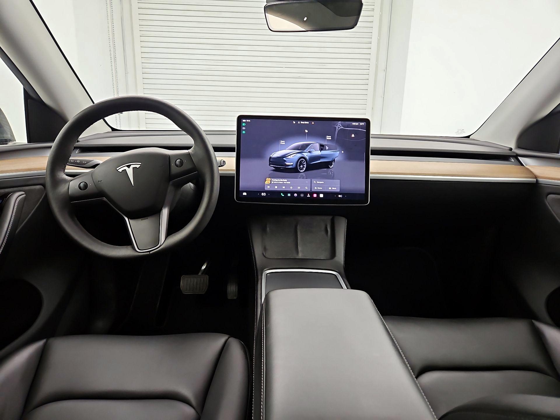 Thumbnail: 2024 Tesla Model Y - 9