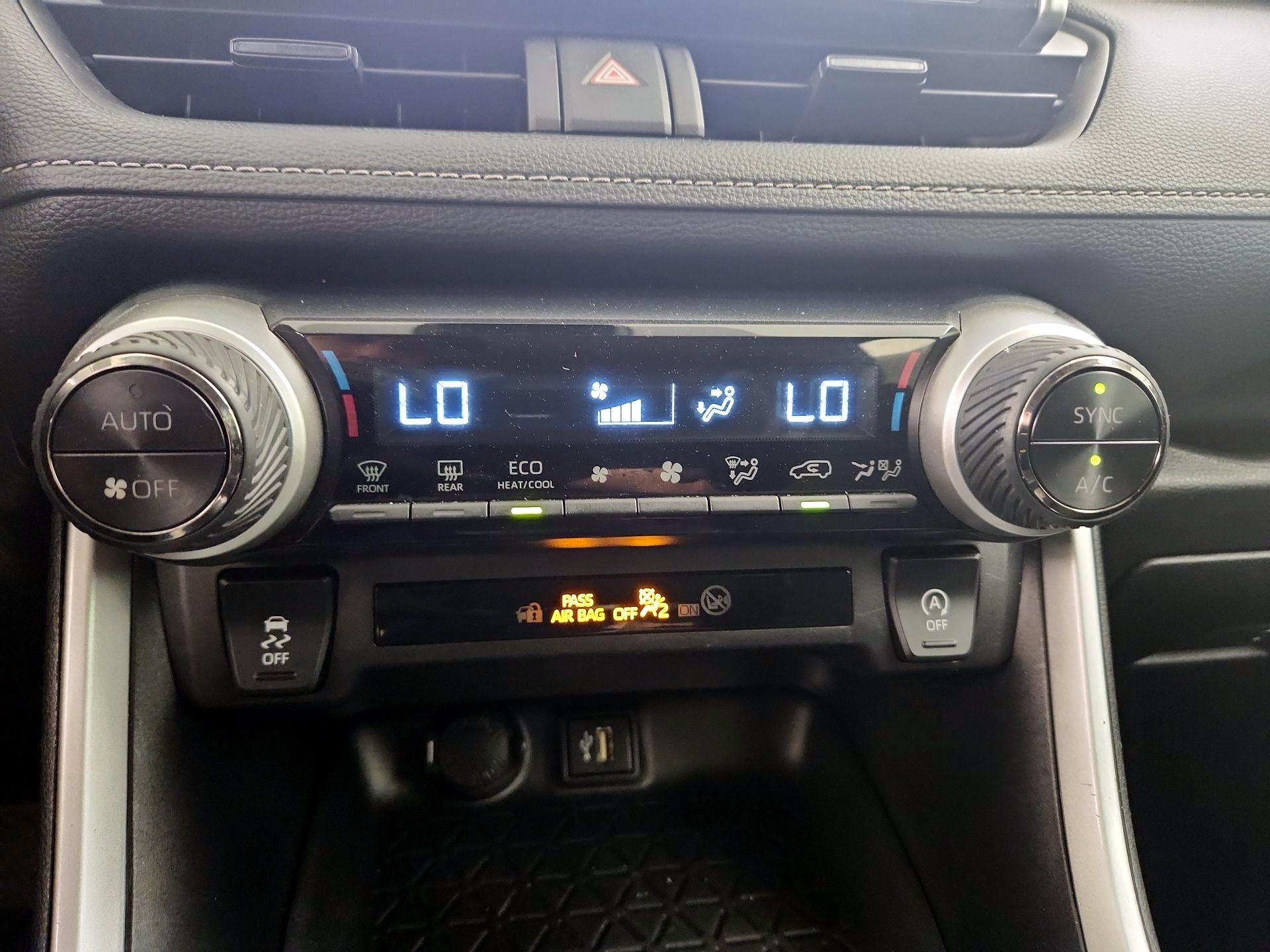 Thumbnail: 2023 Toyota RAV4 - 16