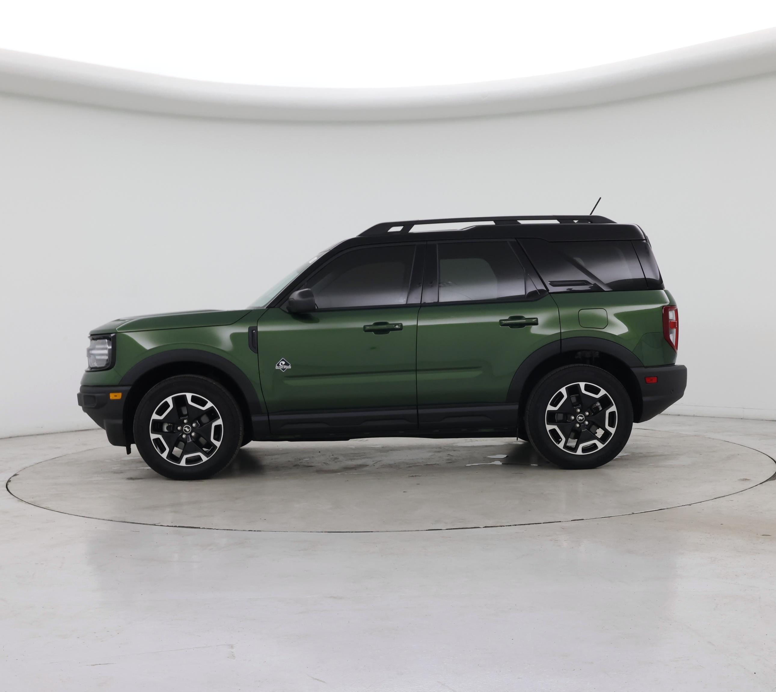 Thumbnail: 2024 Ford Bronco Sport - 3