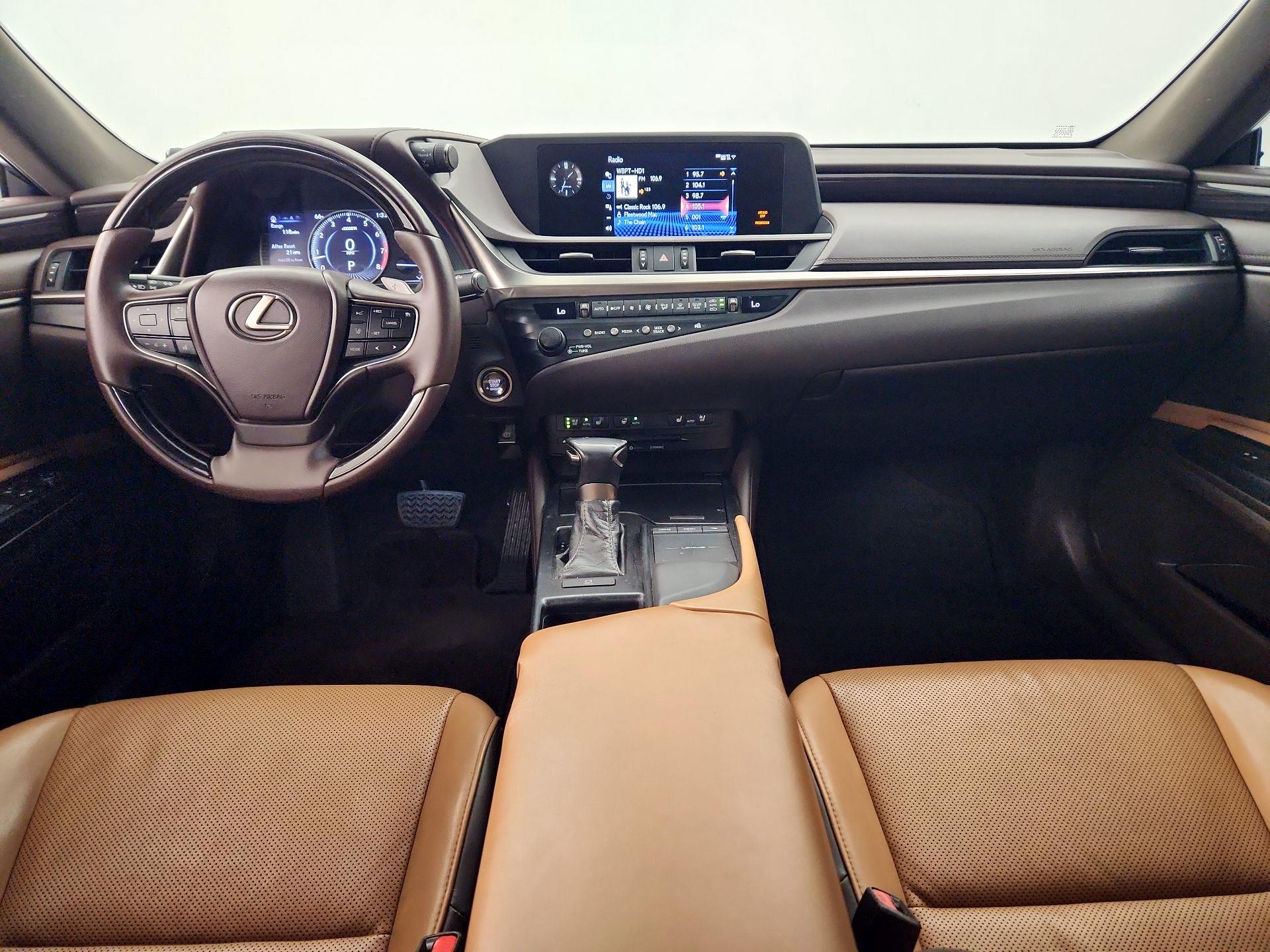 Thumbnail: 2019 Lexus ES - 9