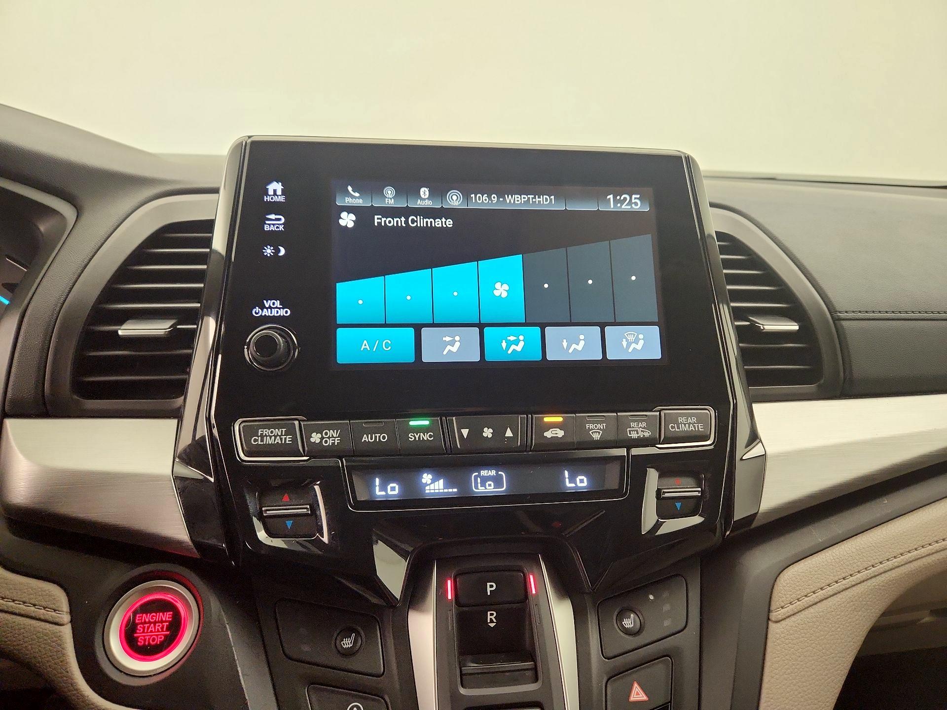 Thumbnail: 2020 Honda Odyssey - 16