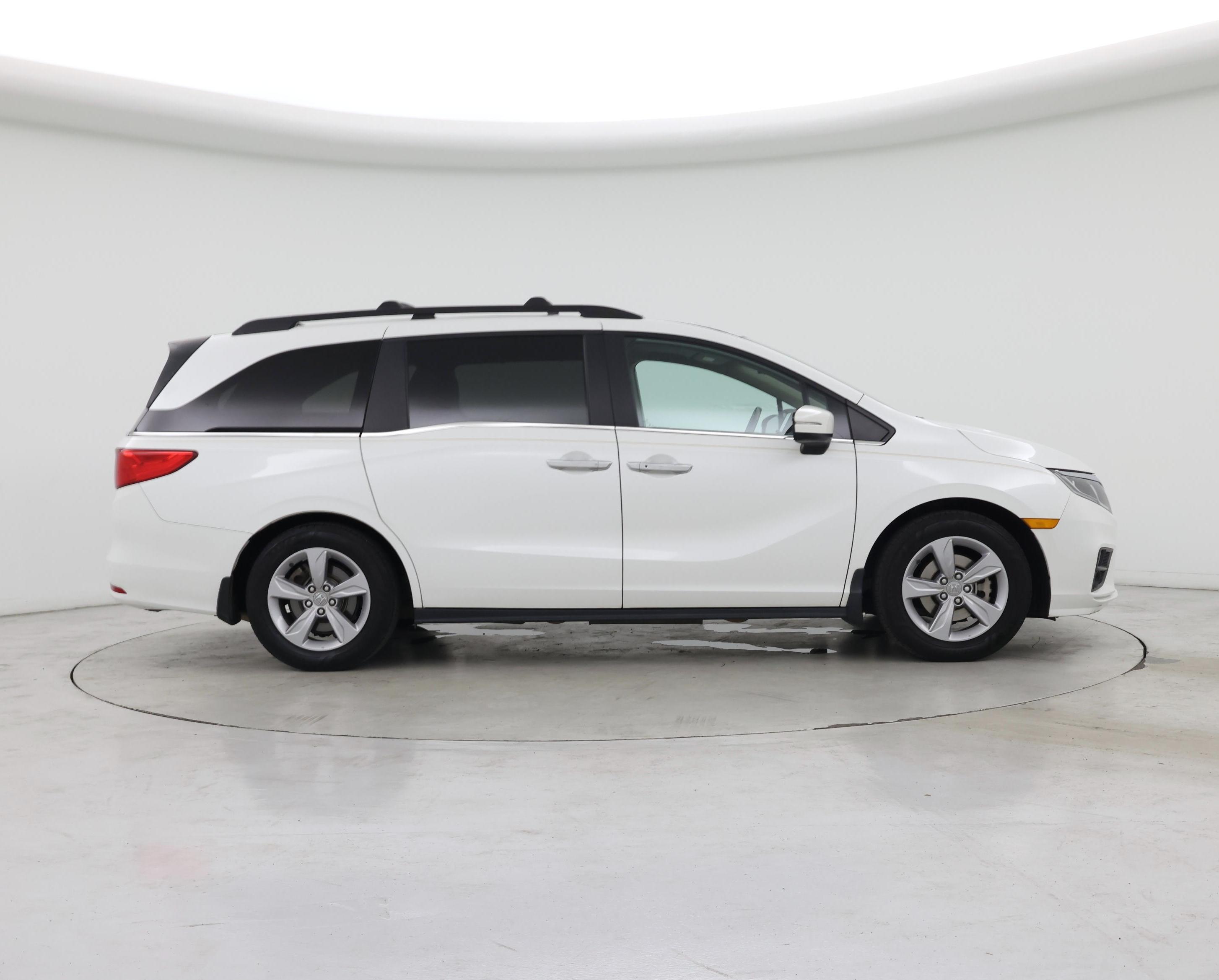 Thumbnail: 2020 Honda Odyssey - 7