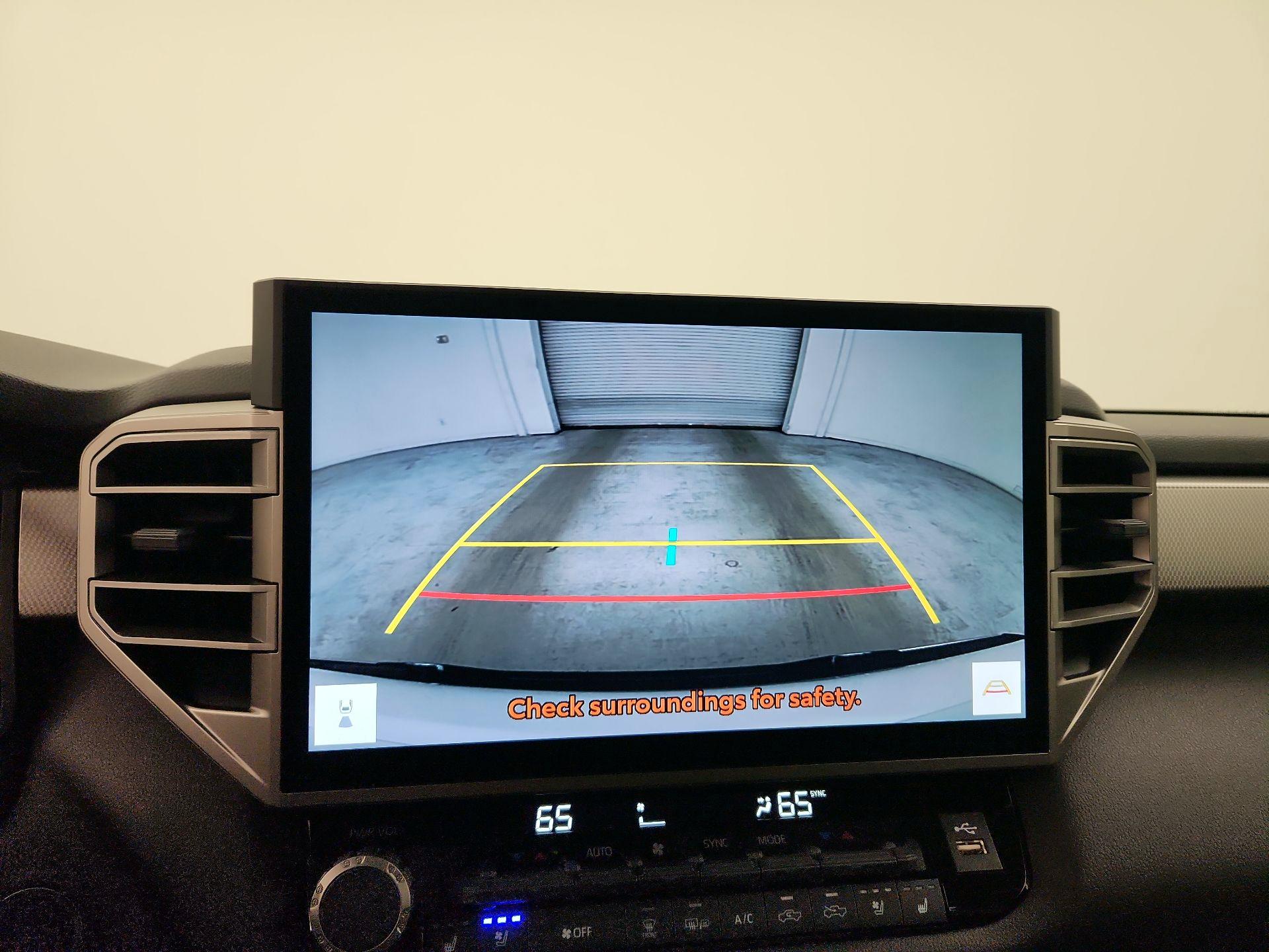 Thumbnail: 2024 Toyota Tundra - 14