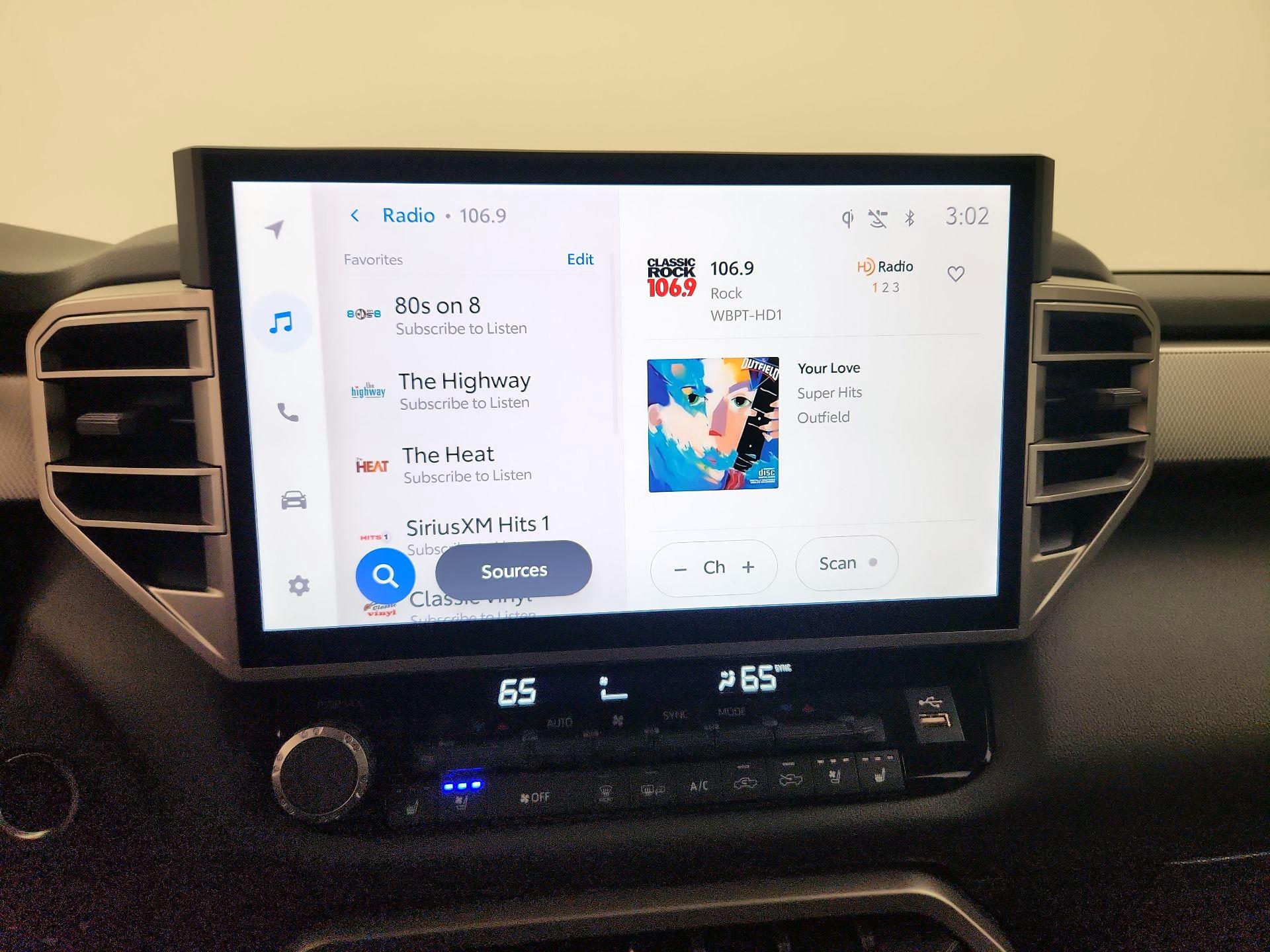 Thumbnail: 2024 Toyota Tundra - 15