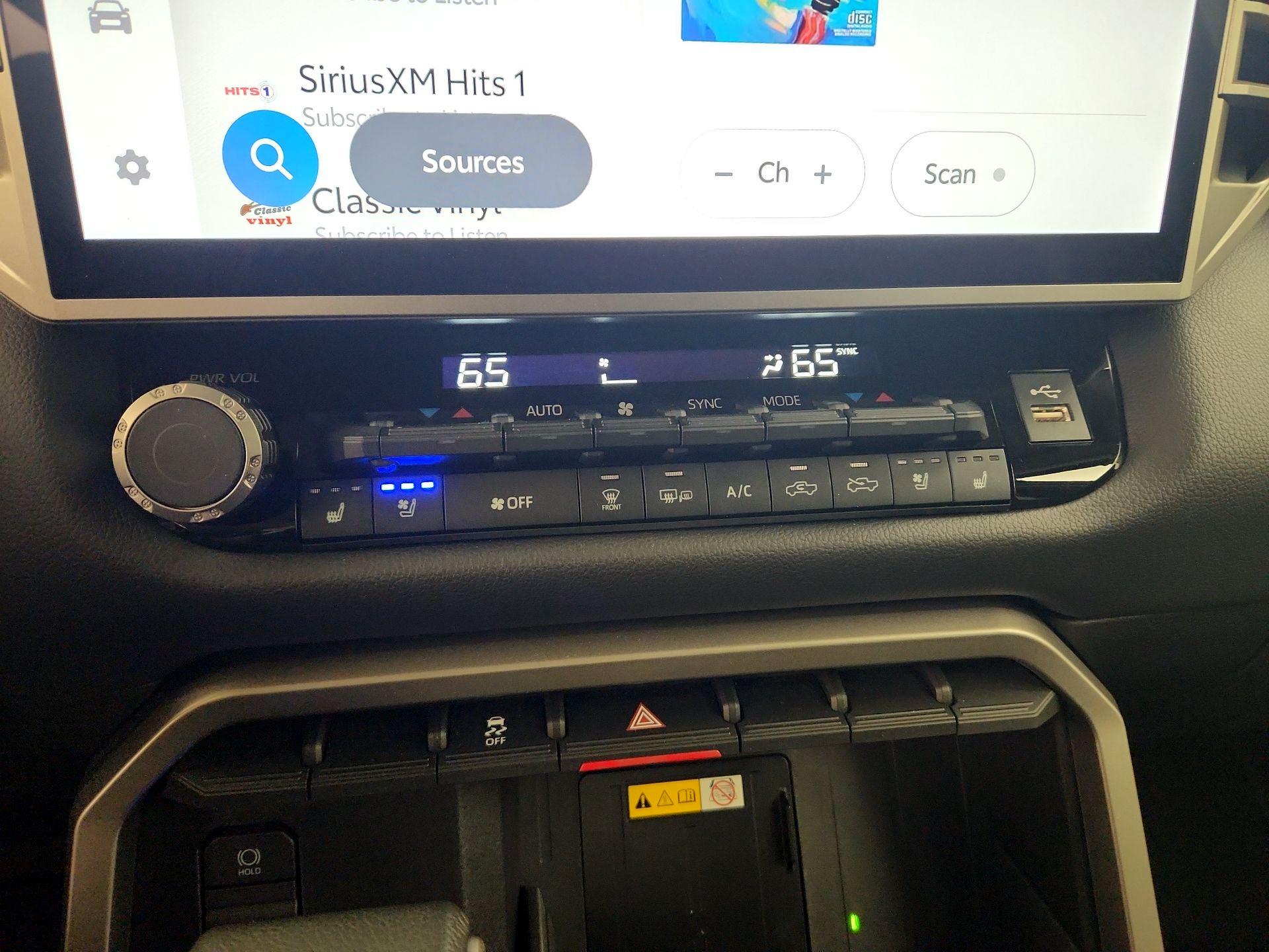 Thumbnail: 2024 Toyota Tundra - 16