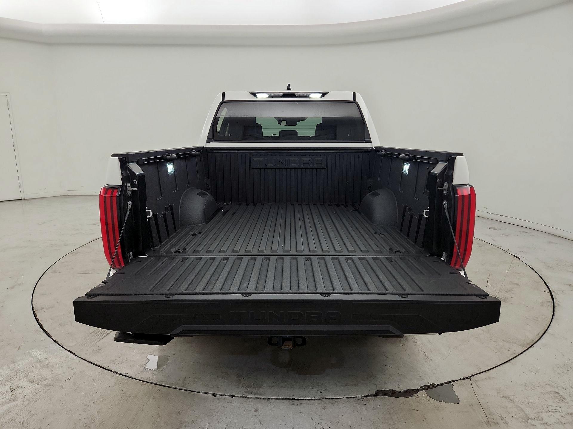 Thumbnail: 2024 Toyota Tundra - 20