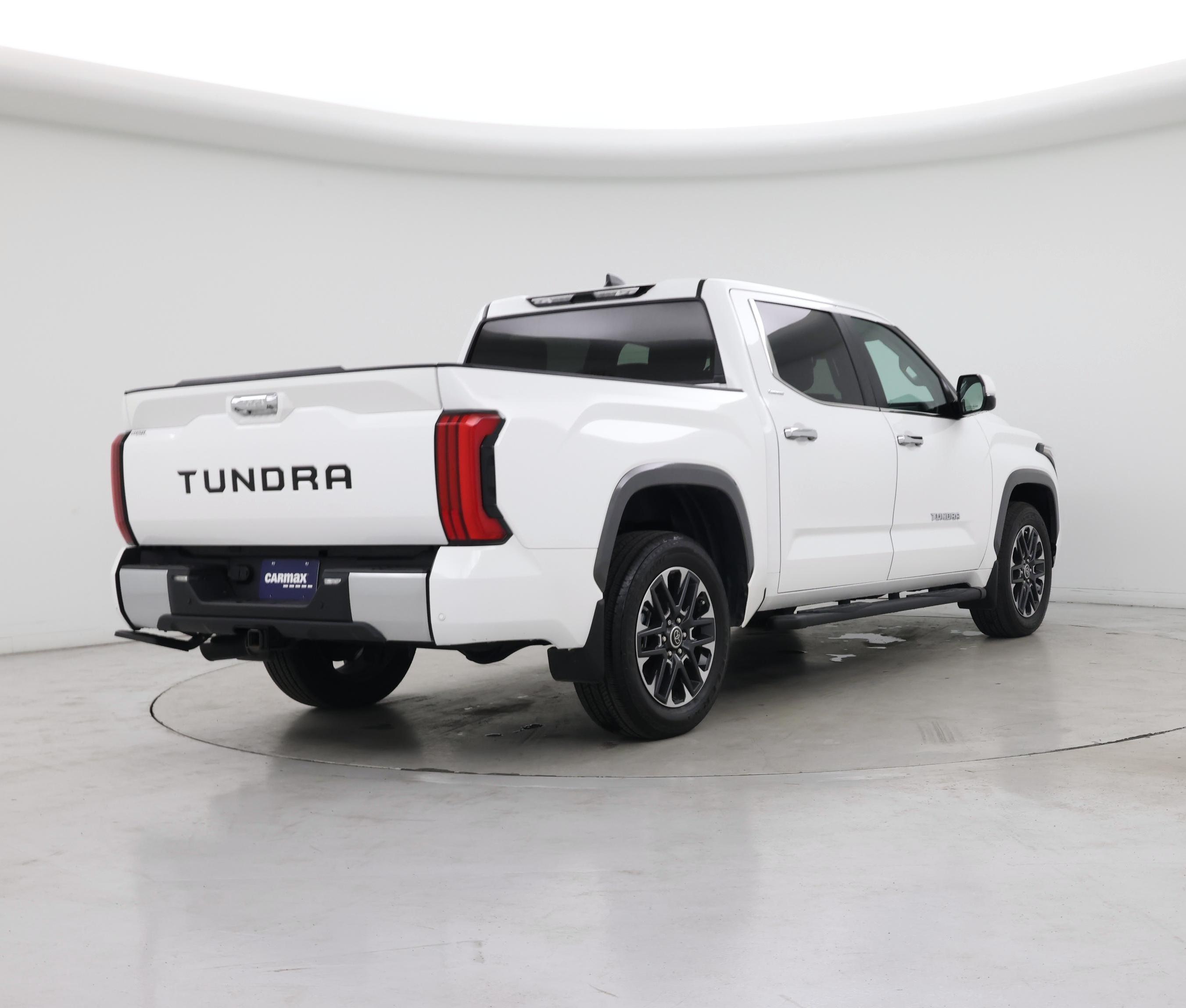 Thumbnail: 2024 Toyota Tundra - 8