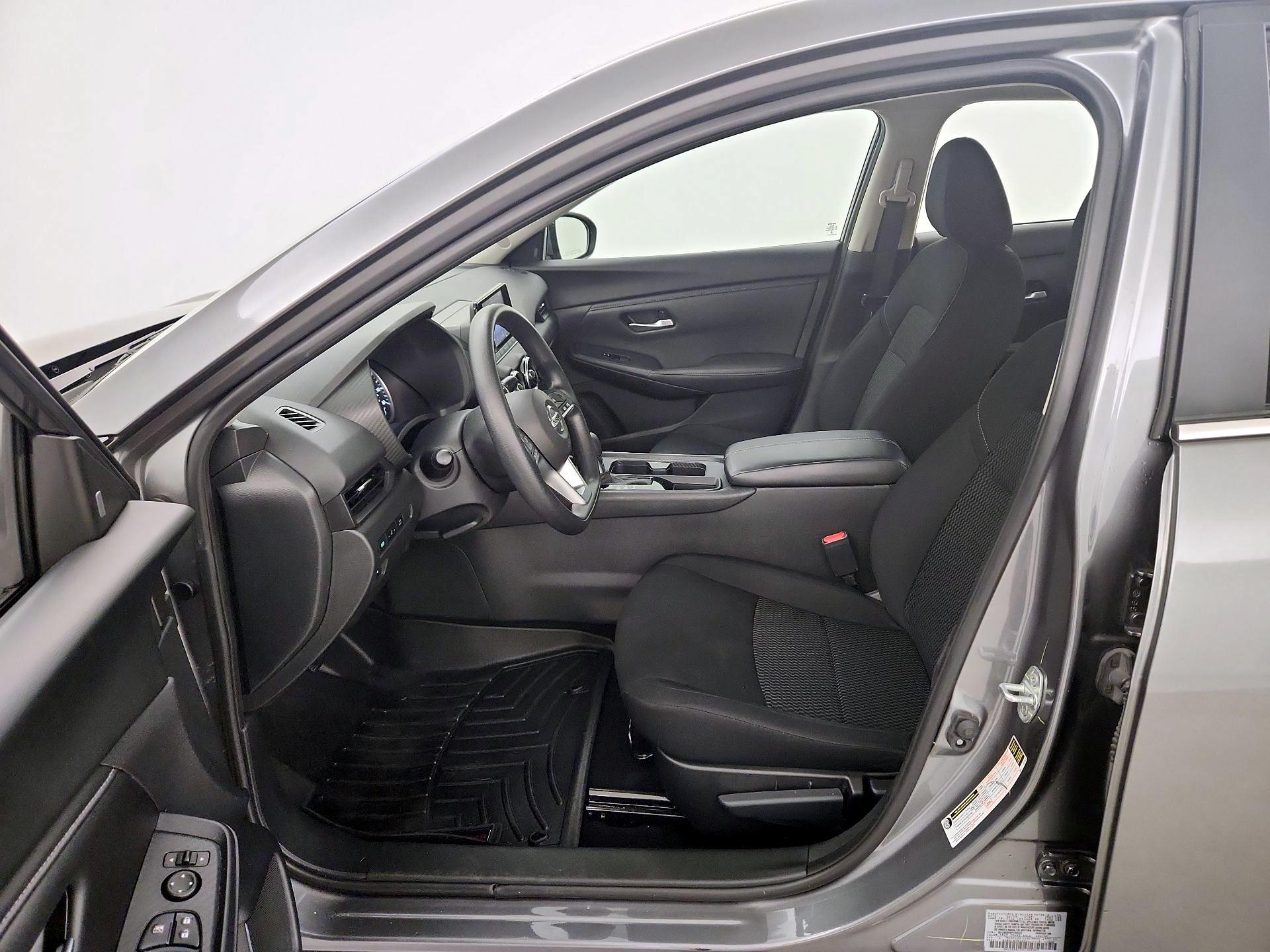 Thumbnail: 2023 Nissan Sentra - 11