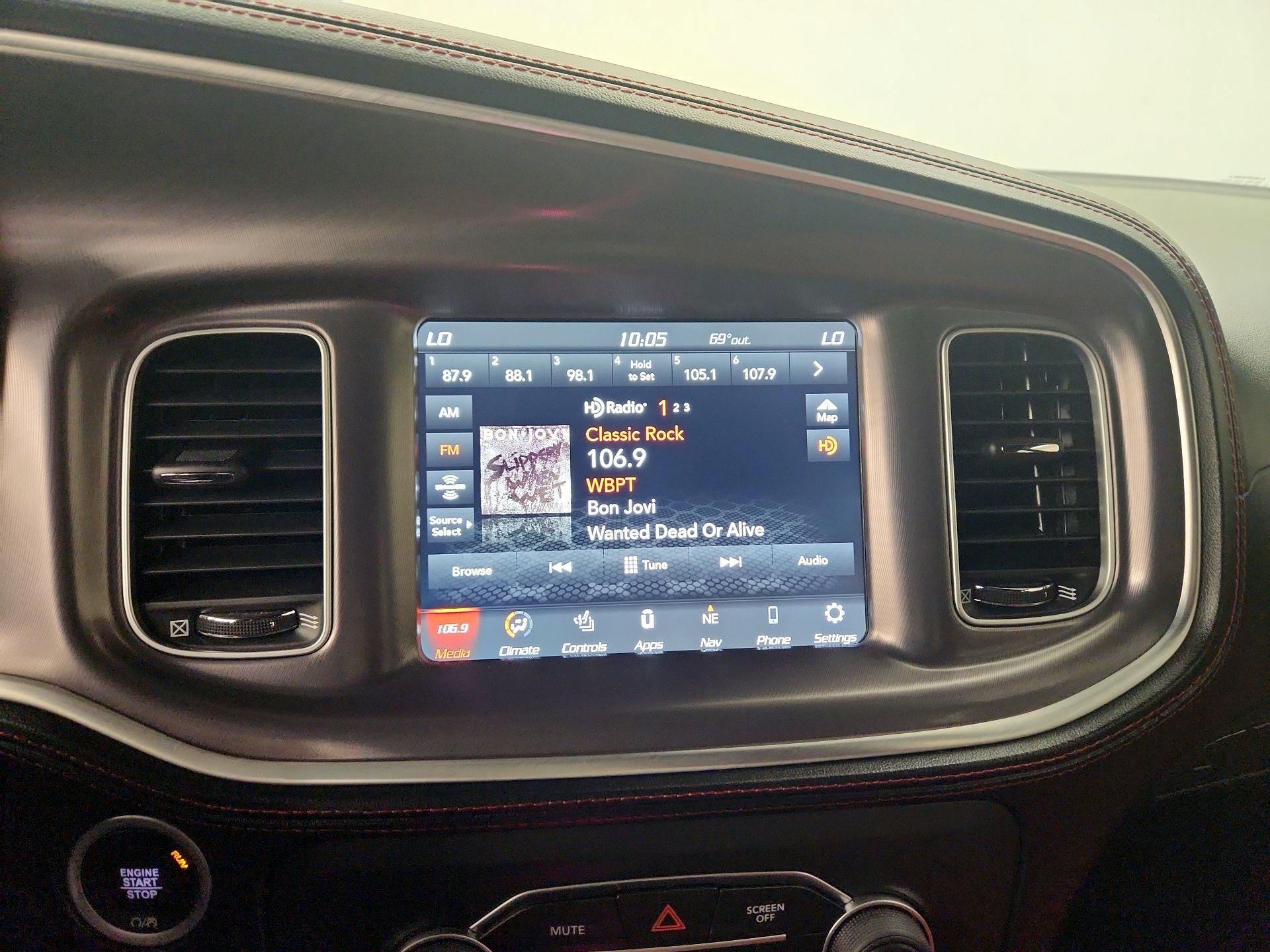 Thumbnail: 2021 Dodge Charger - 16