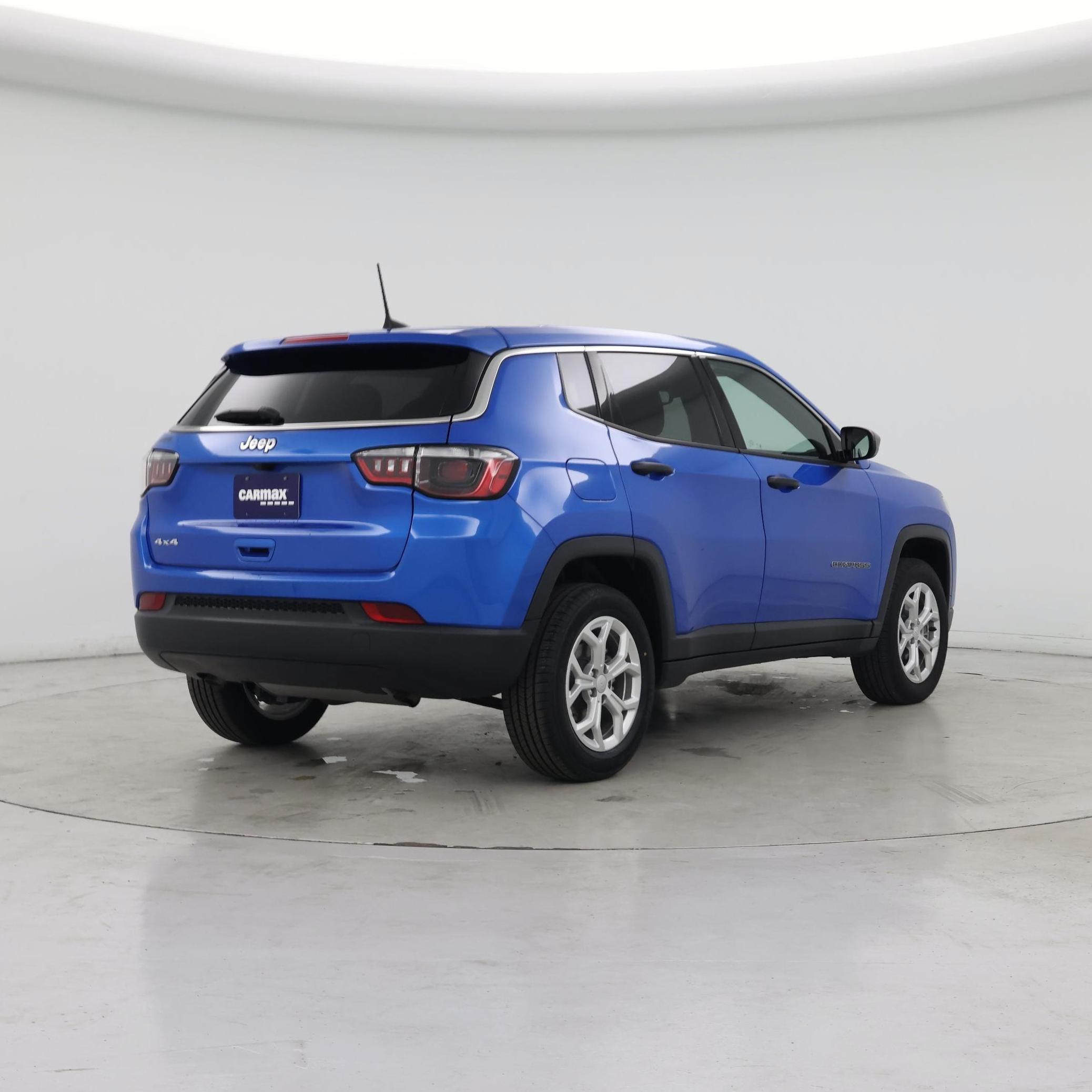 Thumbnail: 2024 Jeep Compass - 8