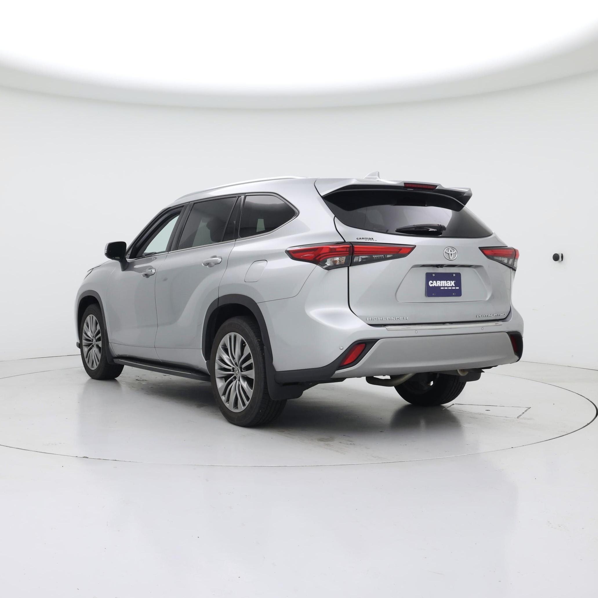 Thumbnail: 2021 Toyota Highlander - 2