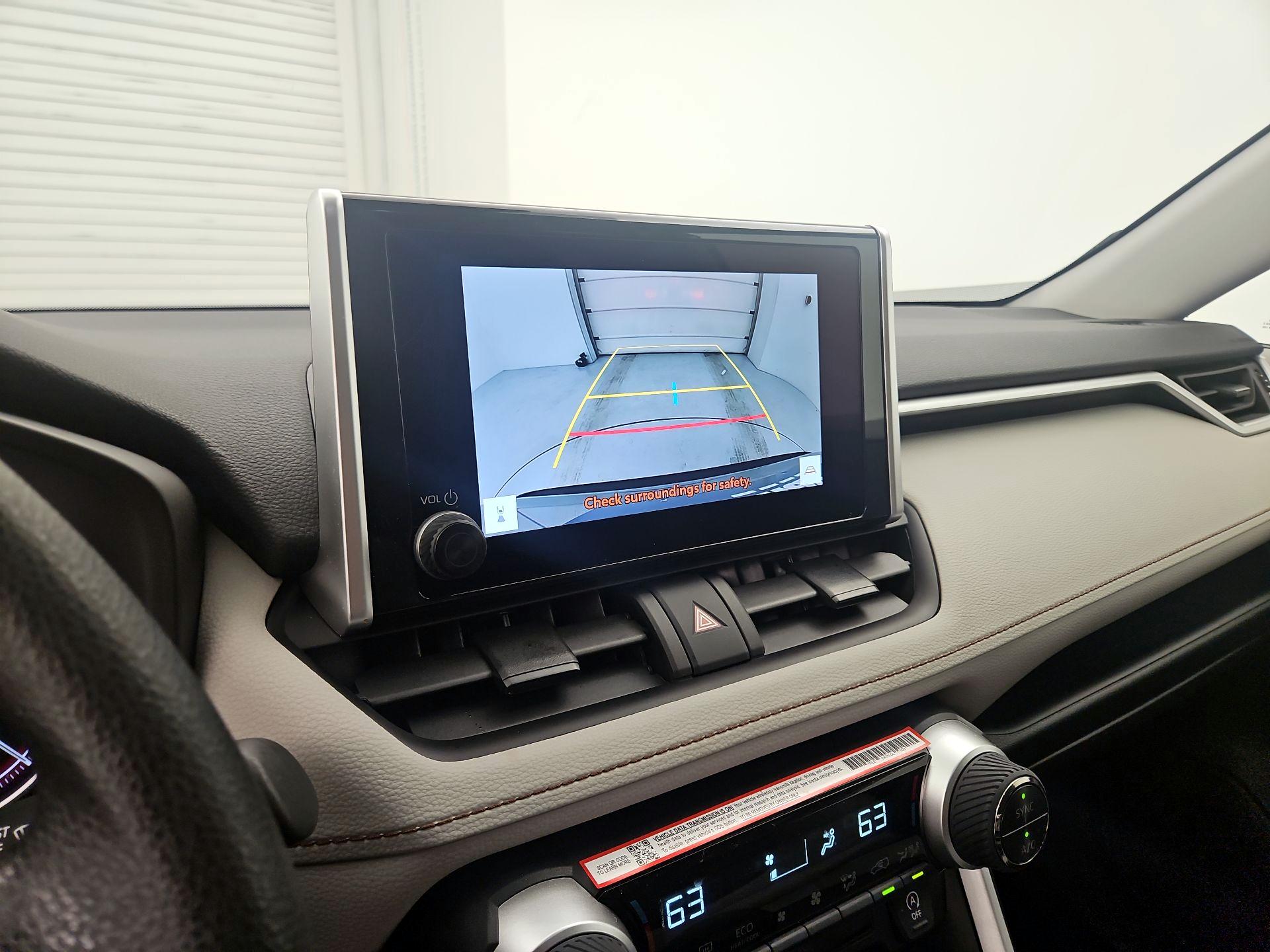 Thumbnail: 2025 Toyota RAV4 - 14