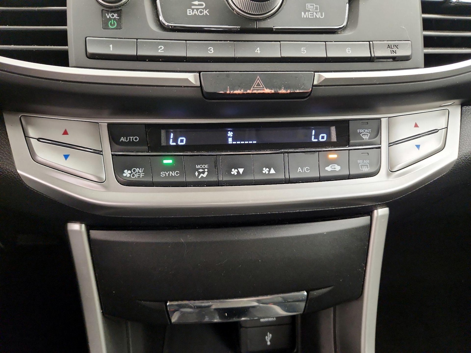 2014 Honda Accord LX - Photo 17