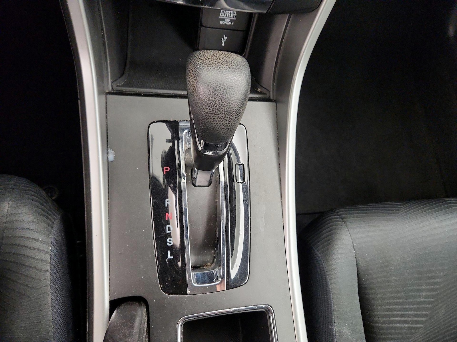 2014 Honda Accord LX - Photo 18