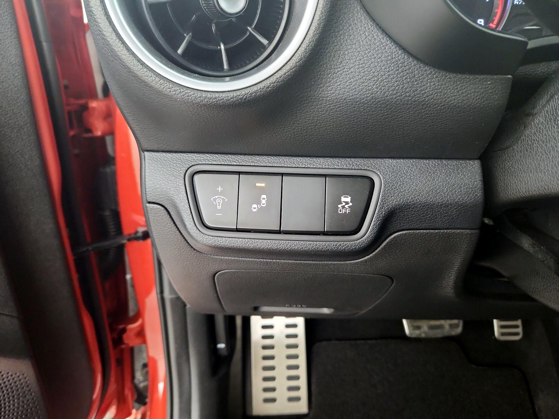 Thumbnail: 2023 Kia Forte - 13