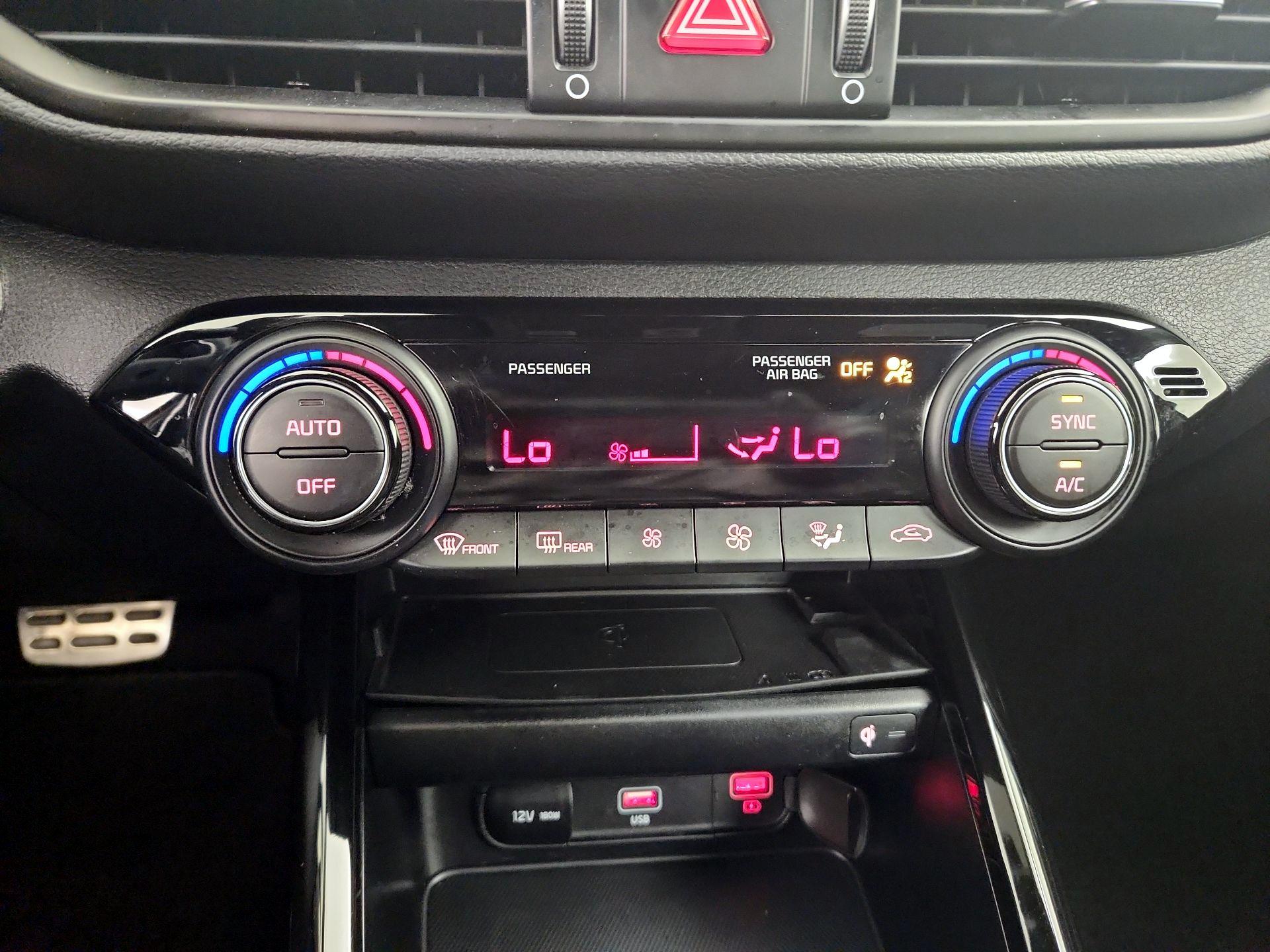 Thumbnail: 2023 Kia Forte - 17