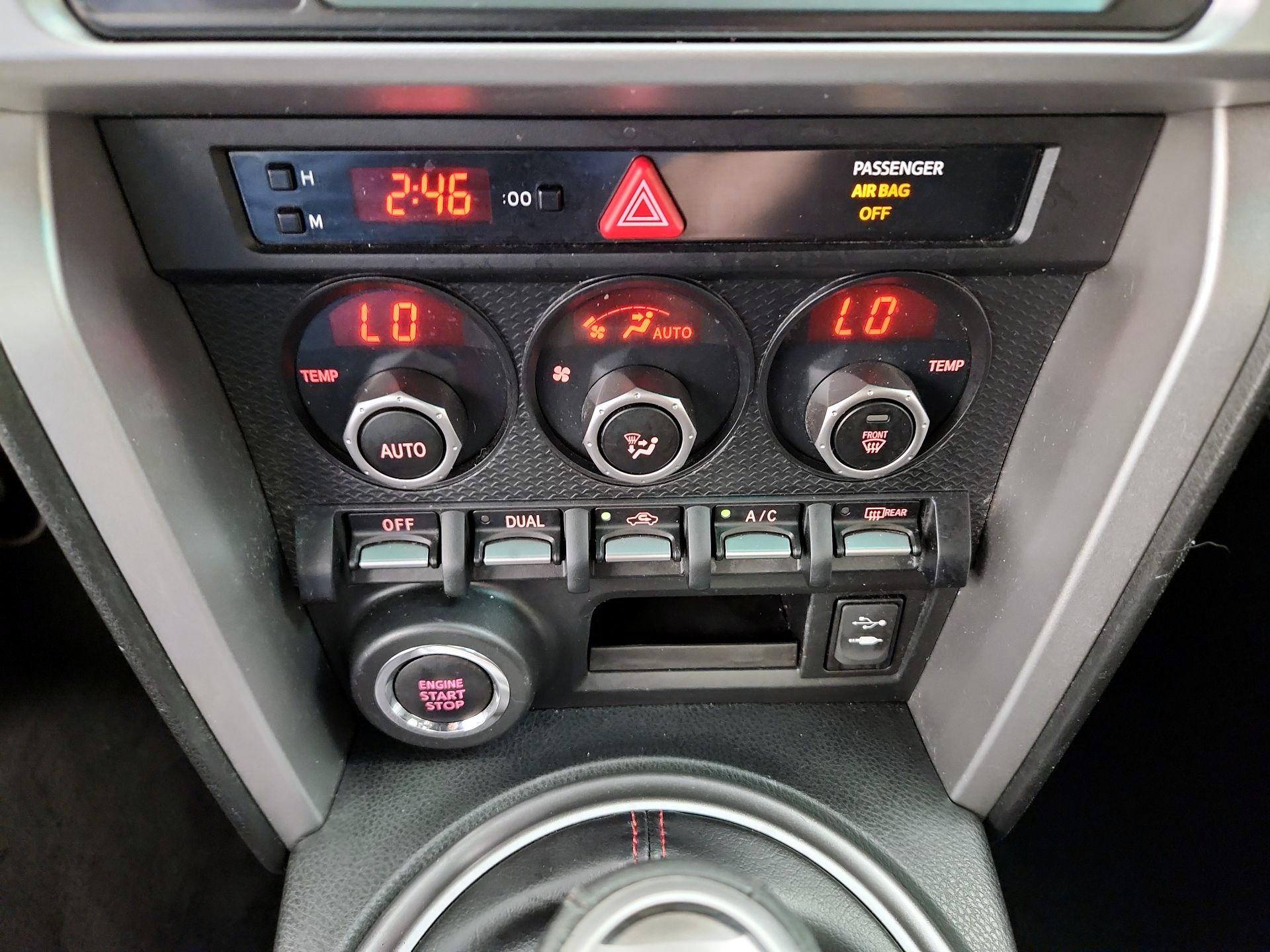 Thumbnail: 2014 Subaru BRZ - 16