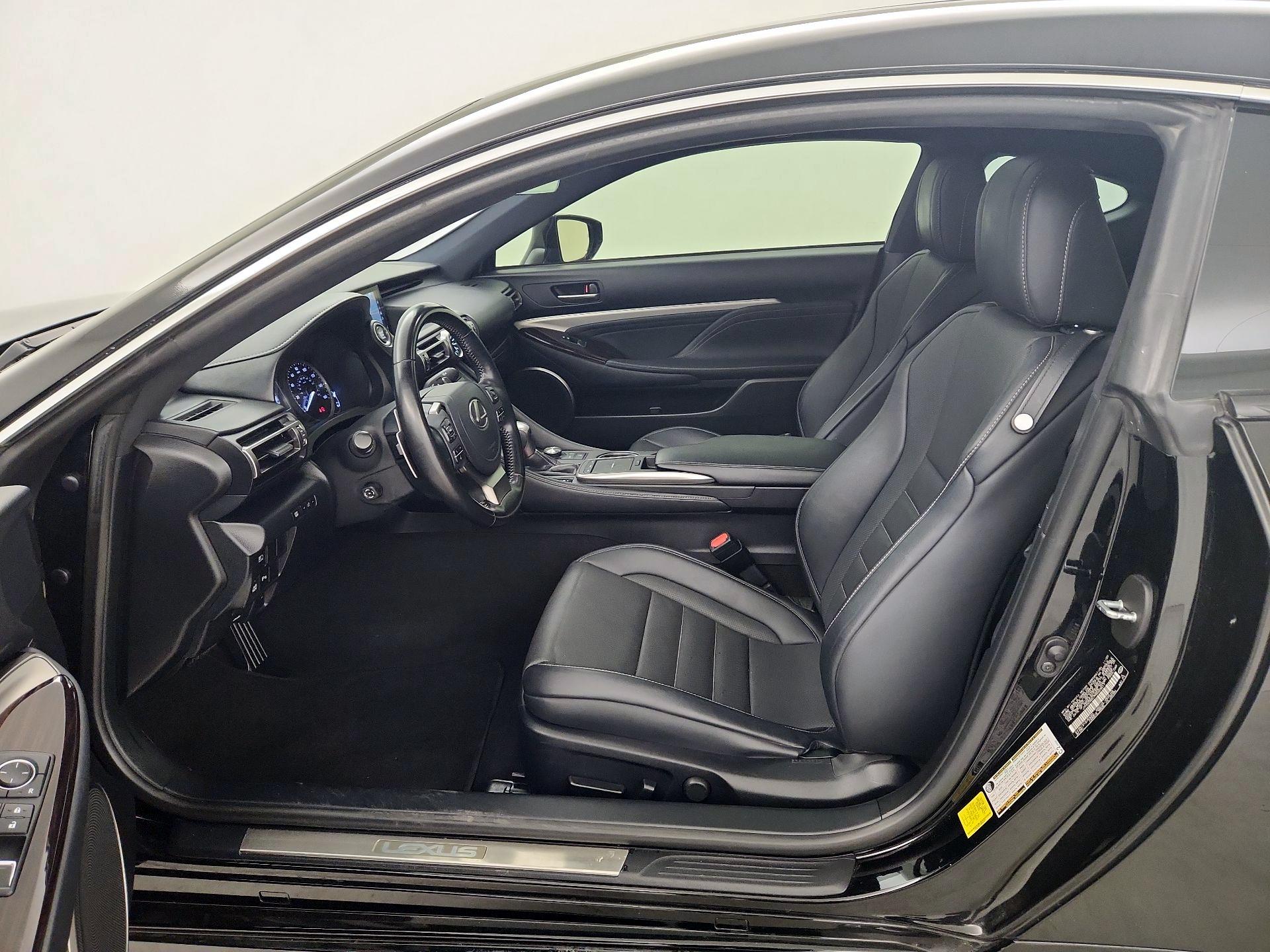 Thumbnail: 2021 Lexus RC - 11