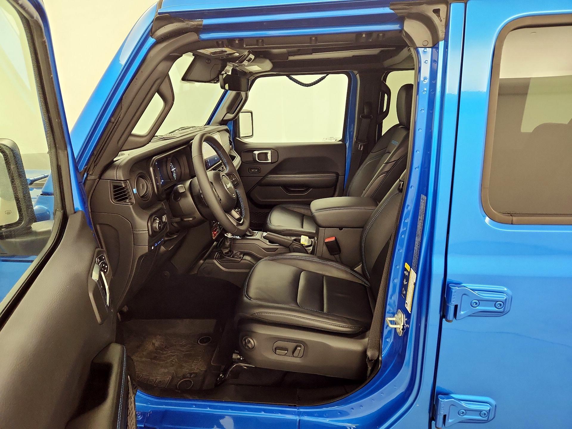 Thumbnail: 2024 Jeep Wrangler - 11