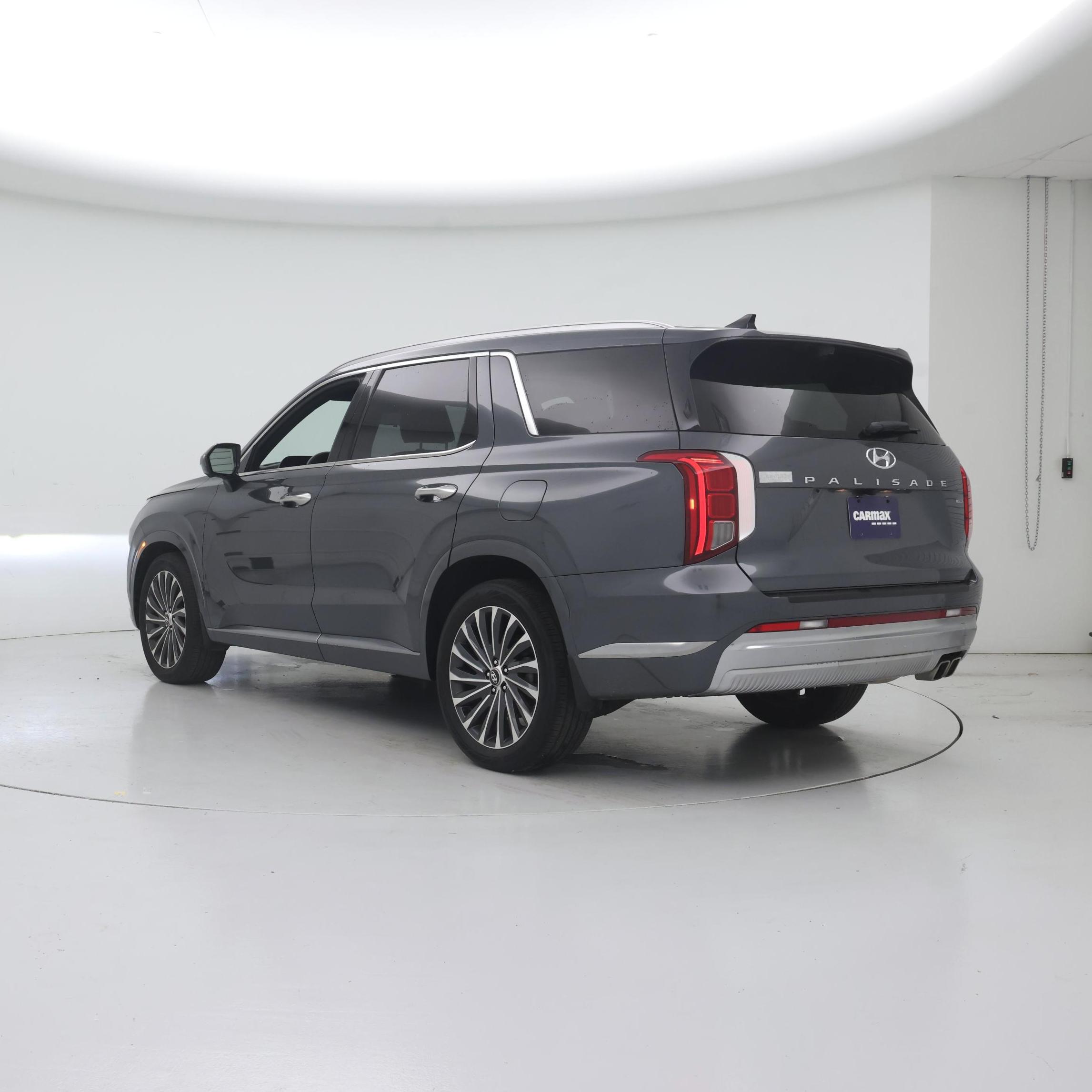 Thumbnail: 2023 Hyundai Palisade - 2