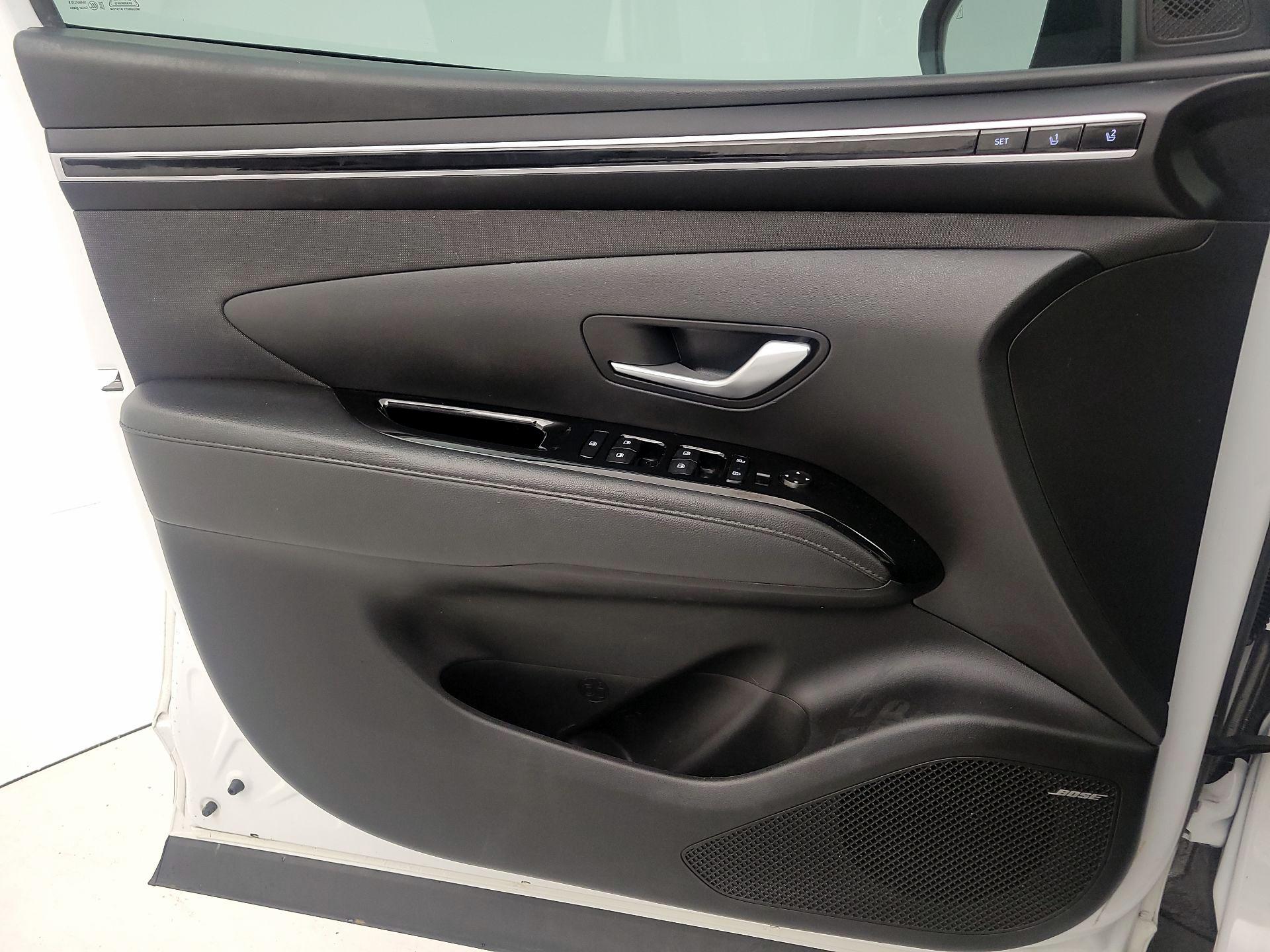 Thumbnail: 2022 Hyundai Tucson - 12