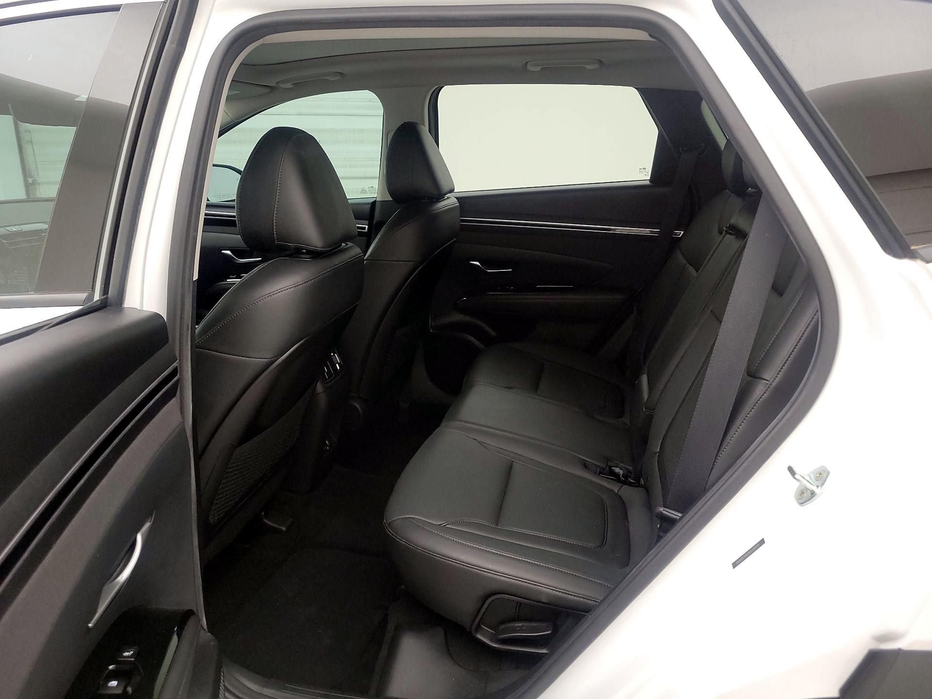 Thumbnail: 2022 Hyundai Tucson - 19