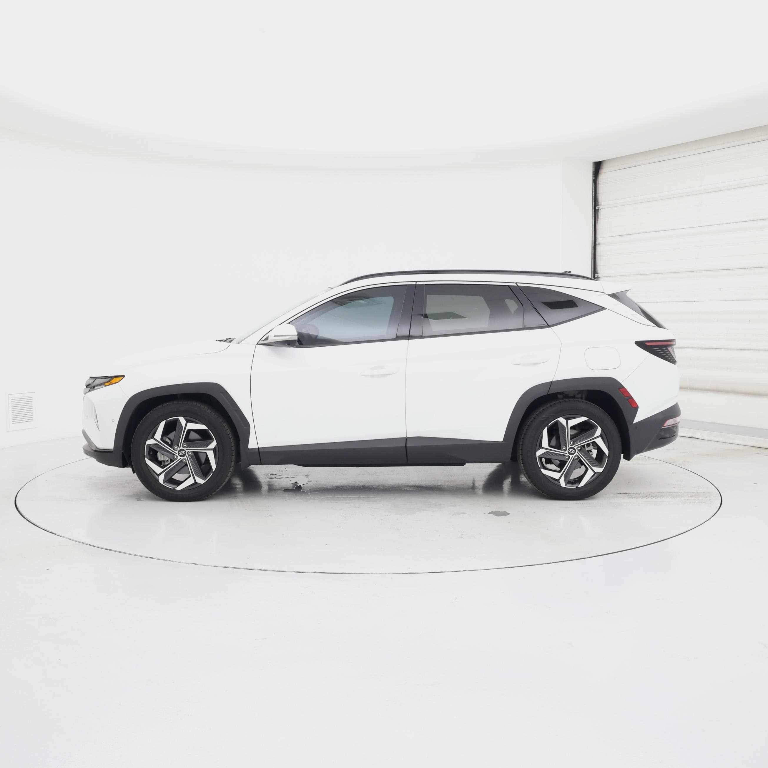 Thumbnail: 2022 Hyundai Tucson - 3