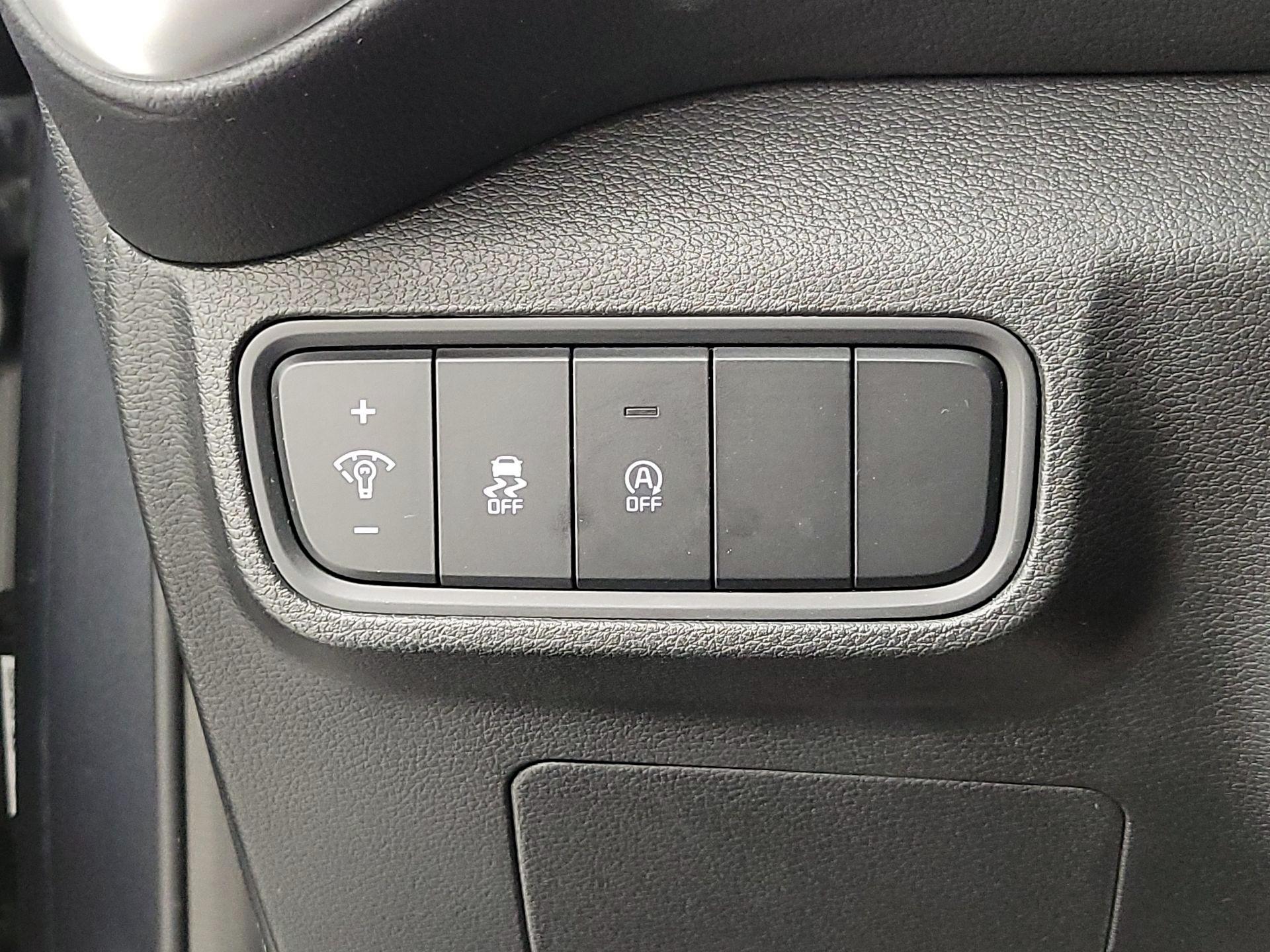 Thumbnail: 2023 Kia Soul - 13