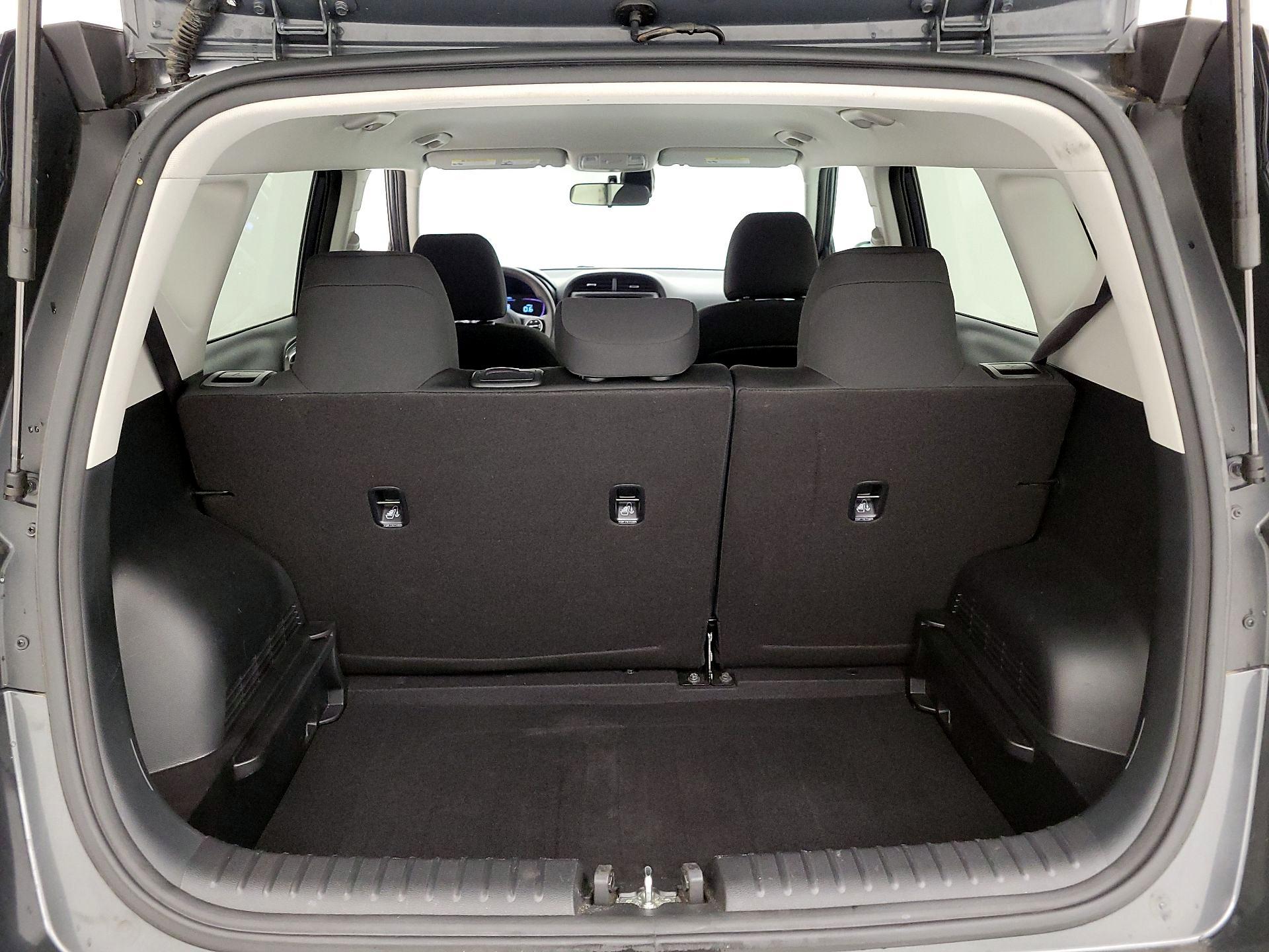 Thumbnail: 2023 Kia Soul - 20