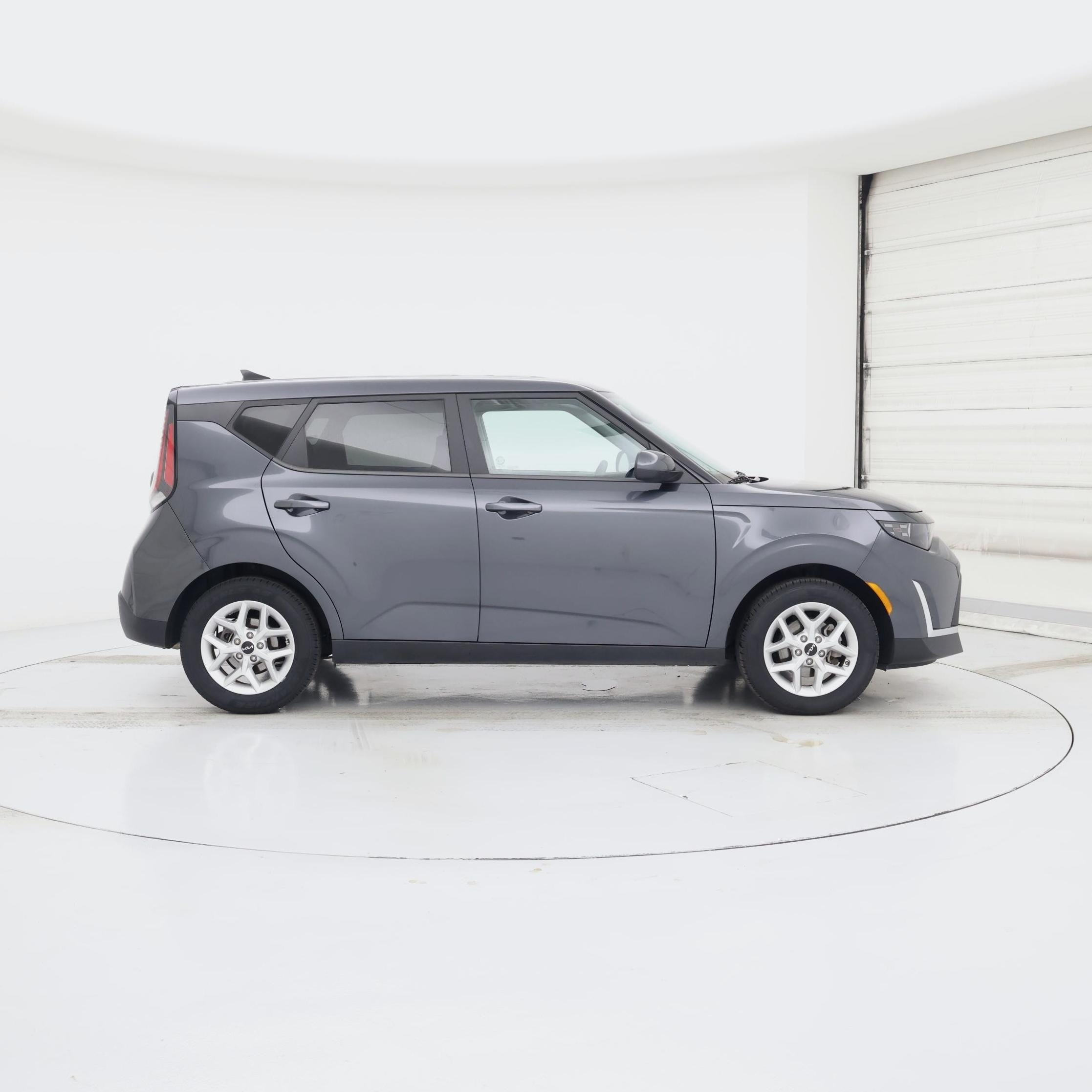 Thumbnail: 2023 Kia Soul - 7