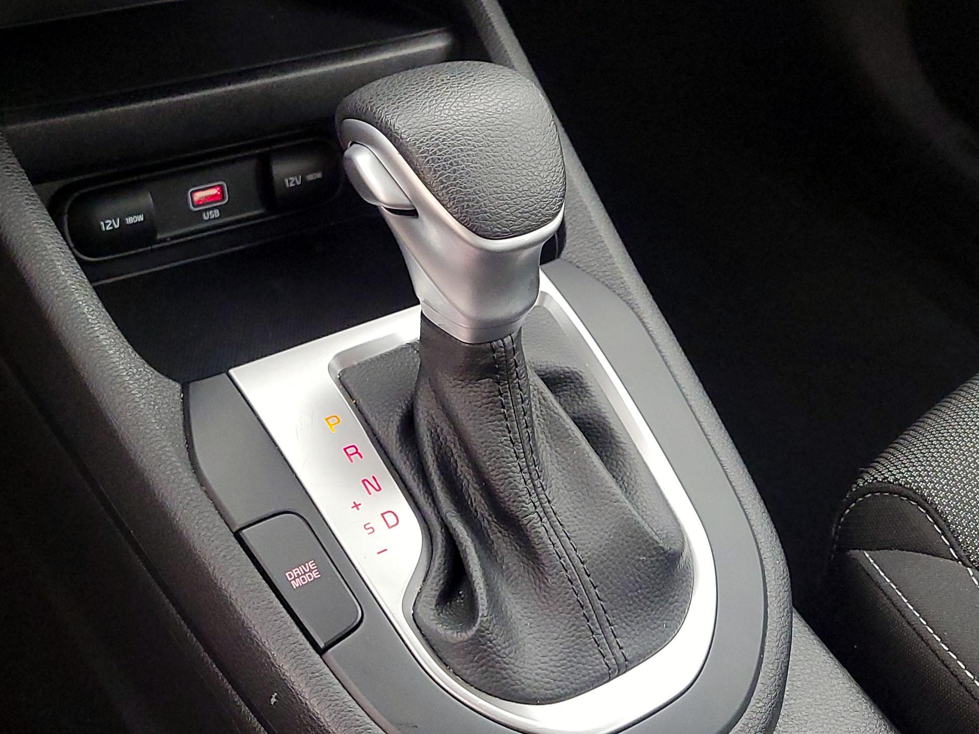 Thumbnail: 2023 Kia Forte - 17