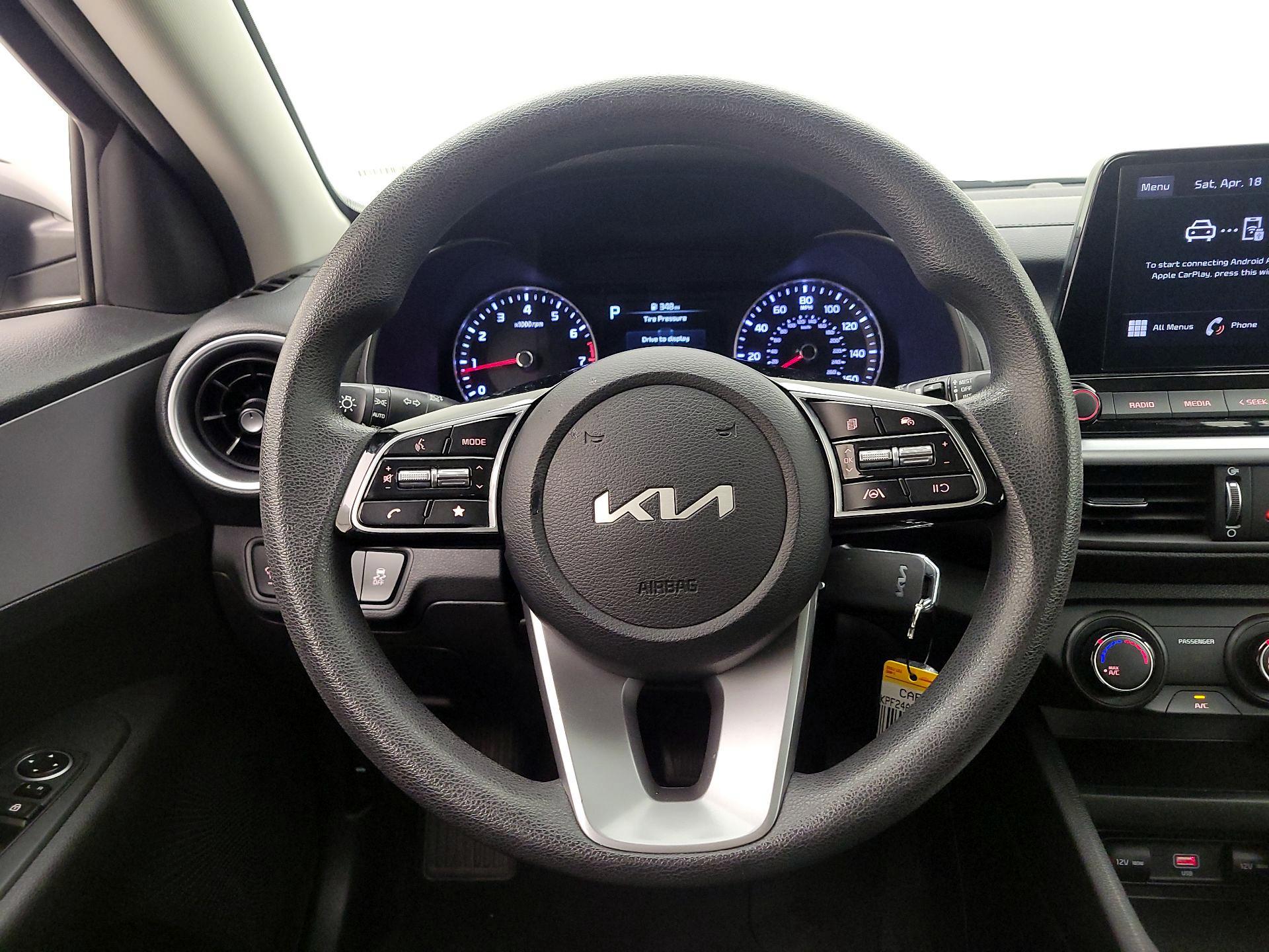Thumbnail: 2023 Kia Forte - 9
