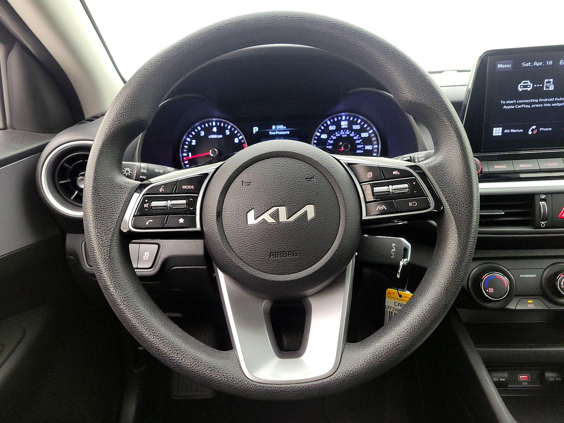 Thumbnail: 2023 Kia Forte - 10