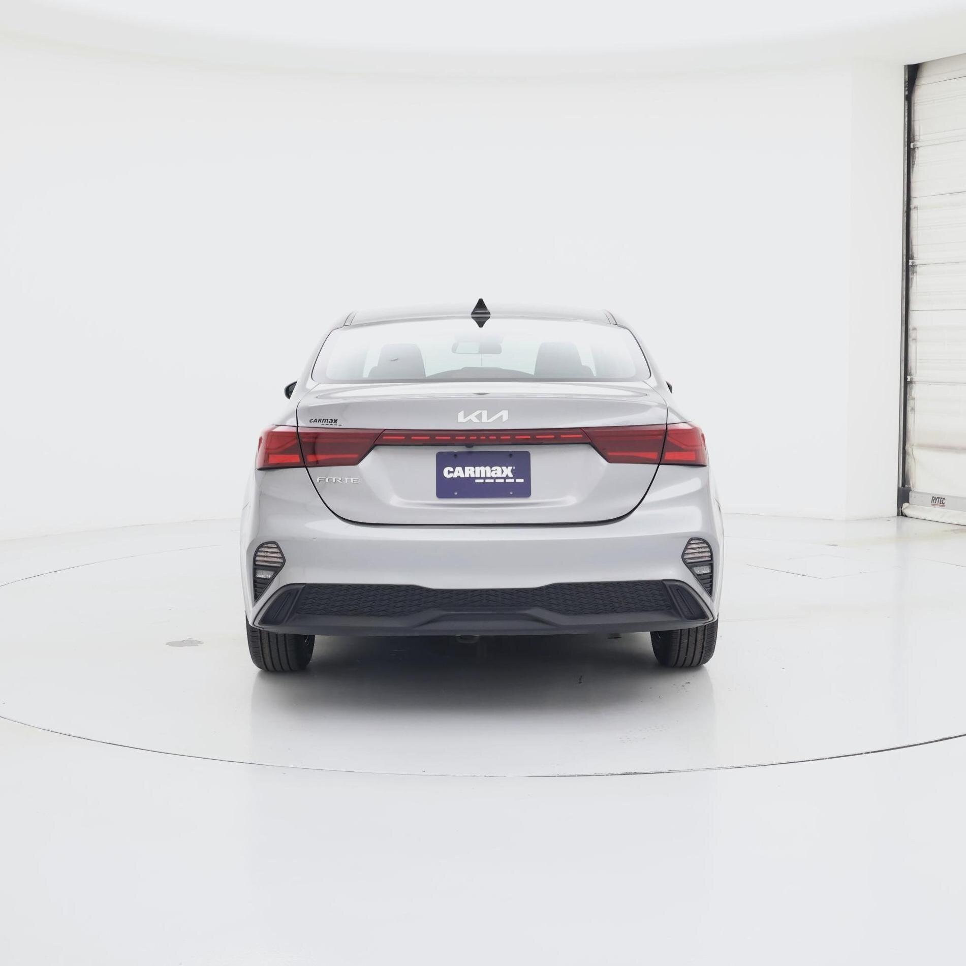 Thumbnail: 2023 Kia Forte - 6