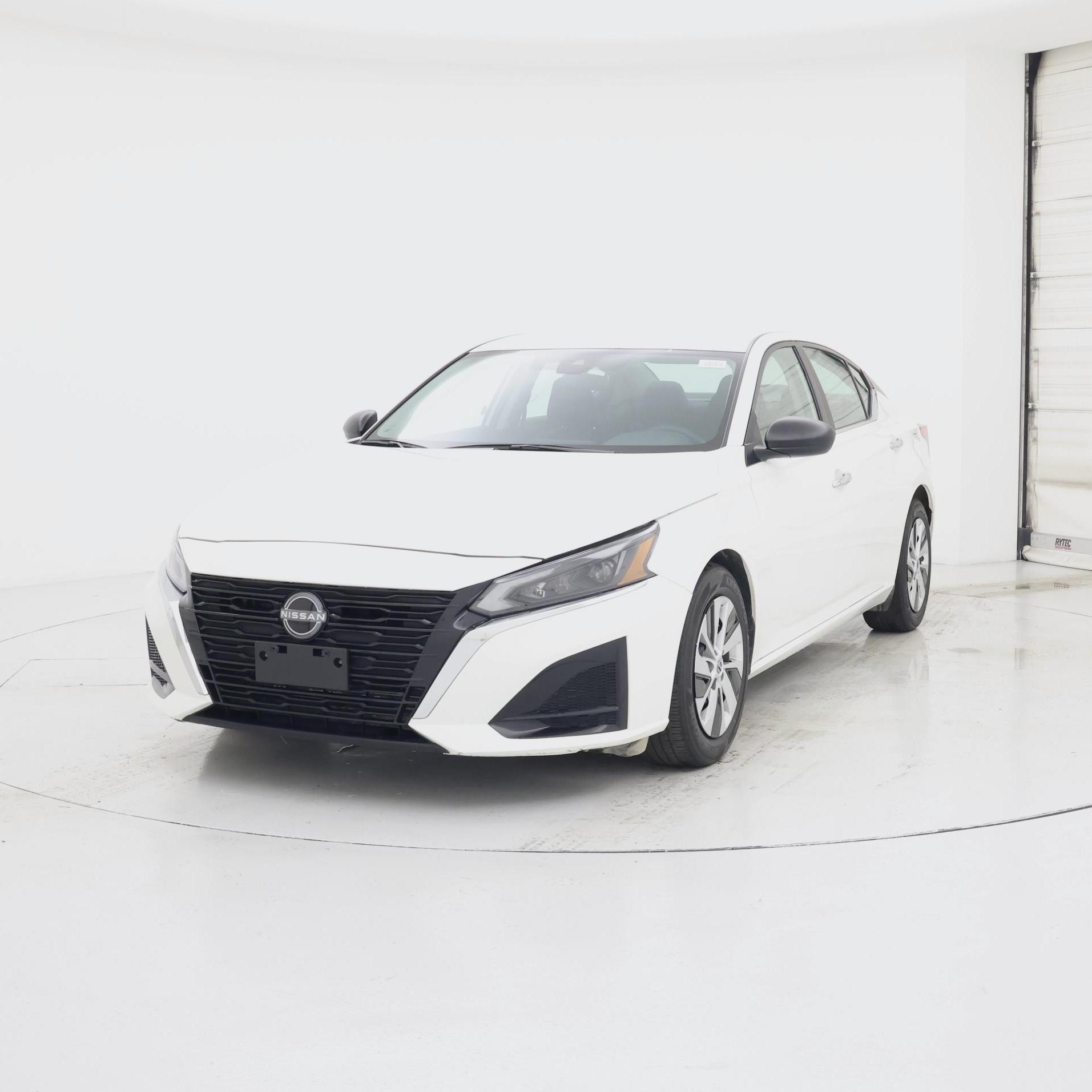 Thumbnail: 2024 Nissan Altima - 4