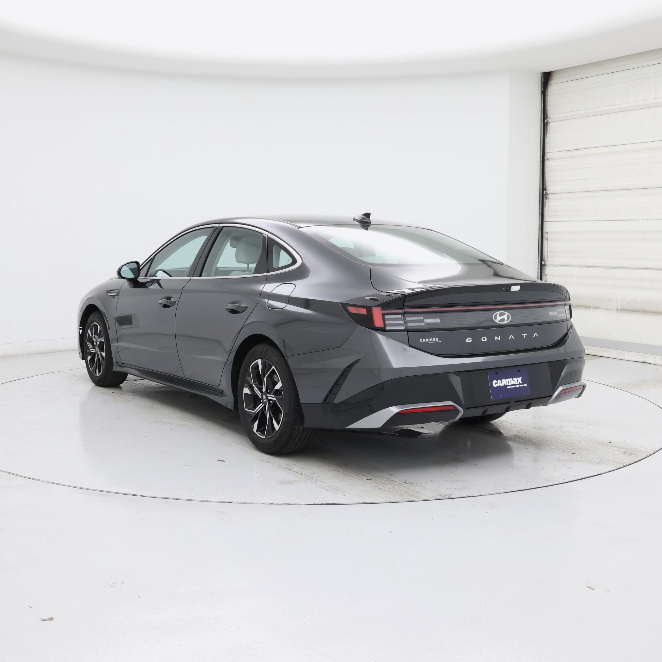 Thumbnail: 2025 Hyundai Sonata - 2