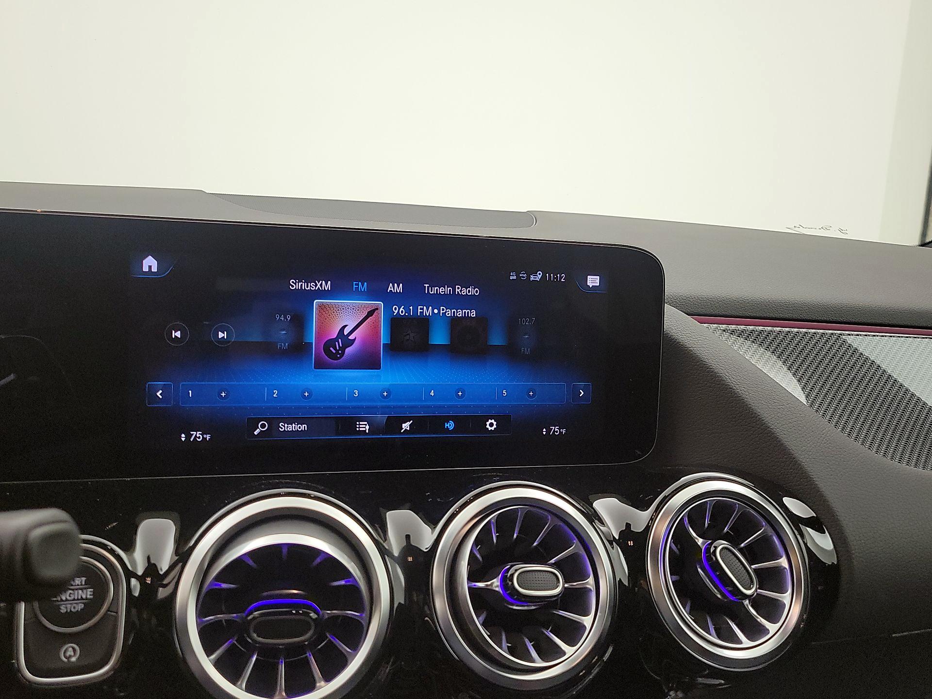 Thumbnail: 2023 Mercedes-Benz GLA - 15