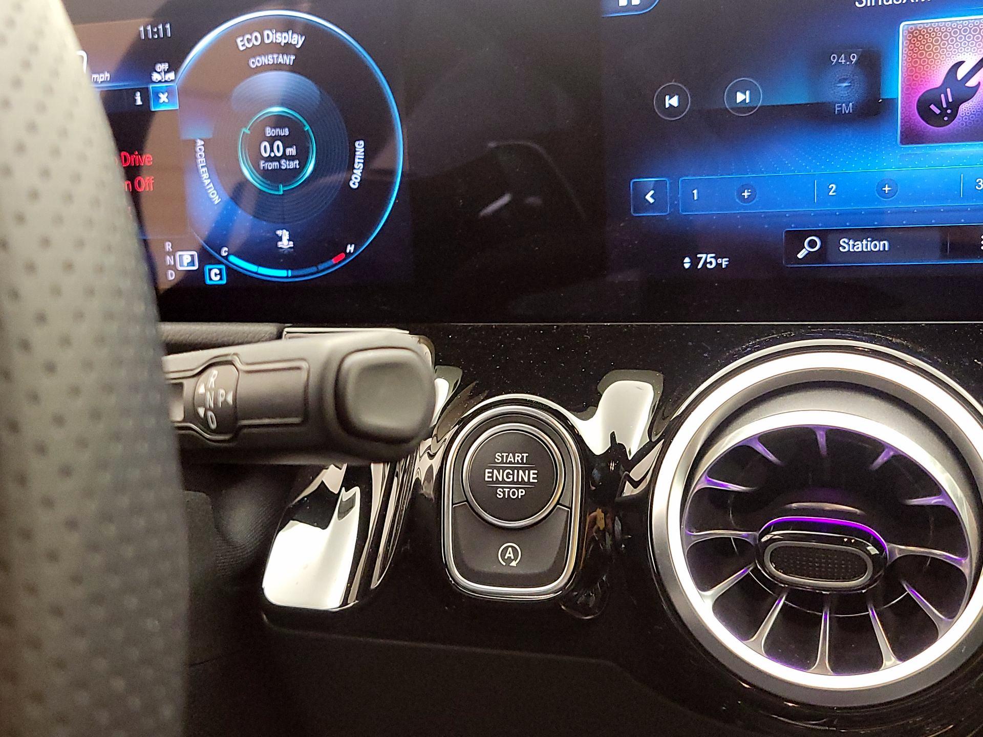 Thumbnail: 2023 Mercedes-Benz GLA - 17