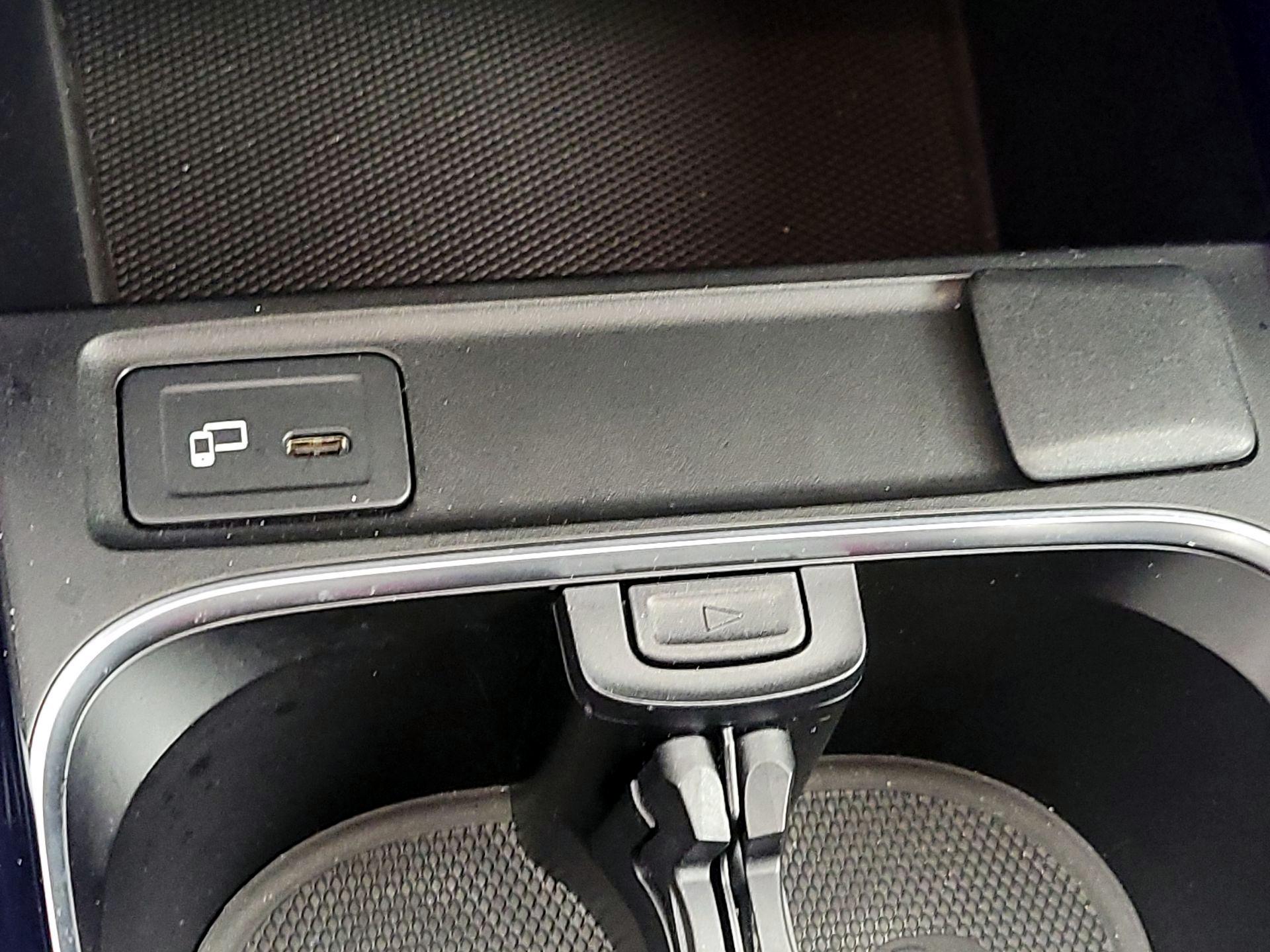 Thumbnail: 2023 Mercedes-Benz GLA - 18