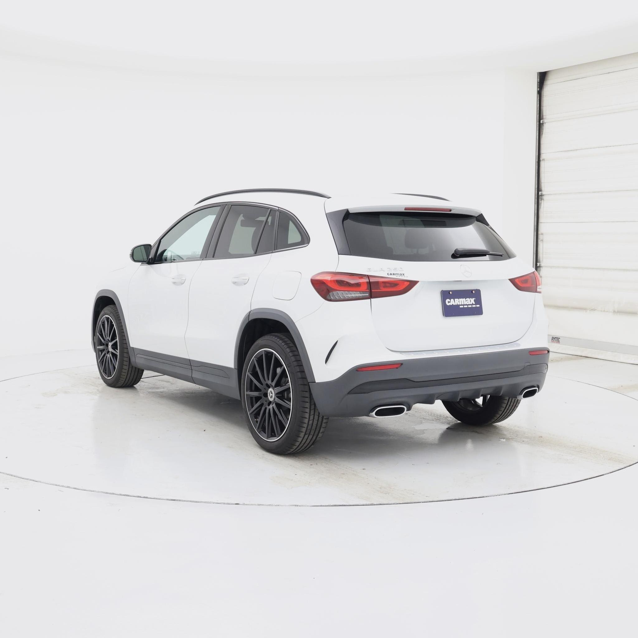 Thumbnail: 2023 Mercedes-Benz GLA - 2