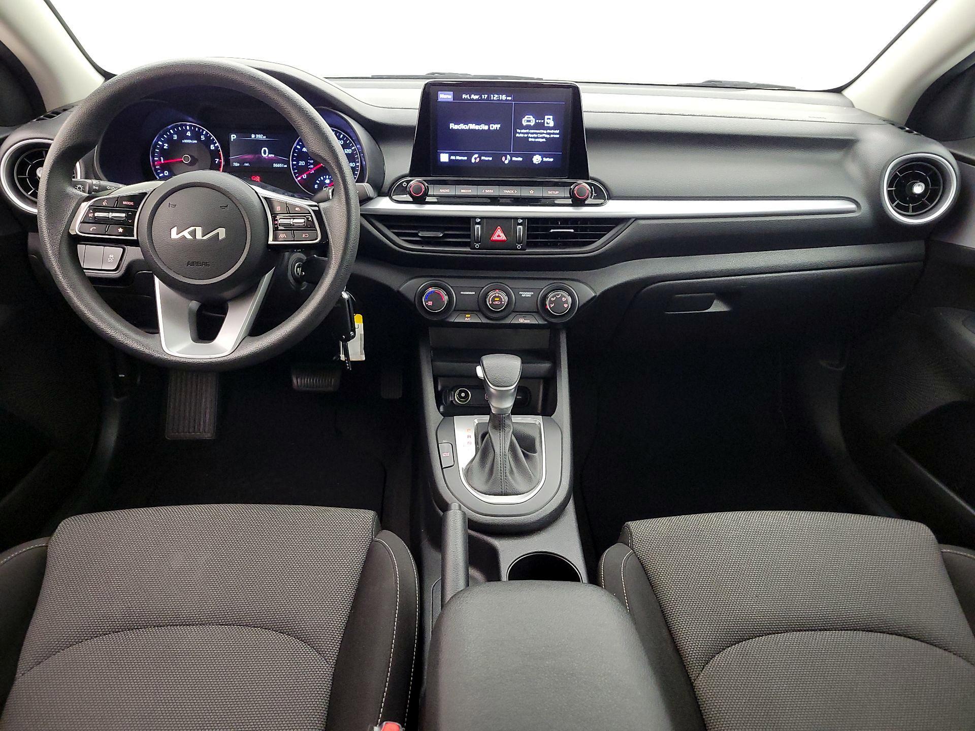 Thumbnail: 2023 Kia Forte - 9