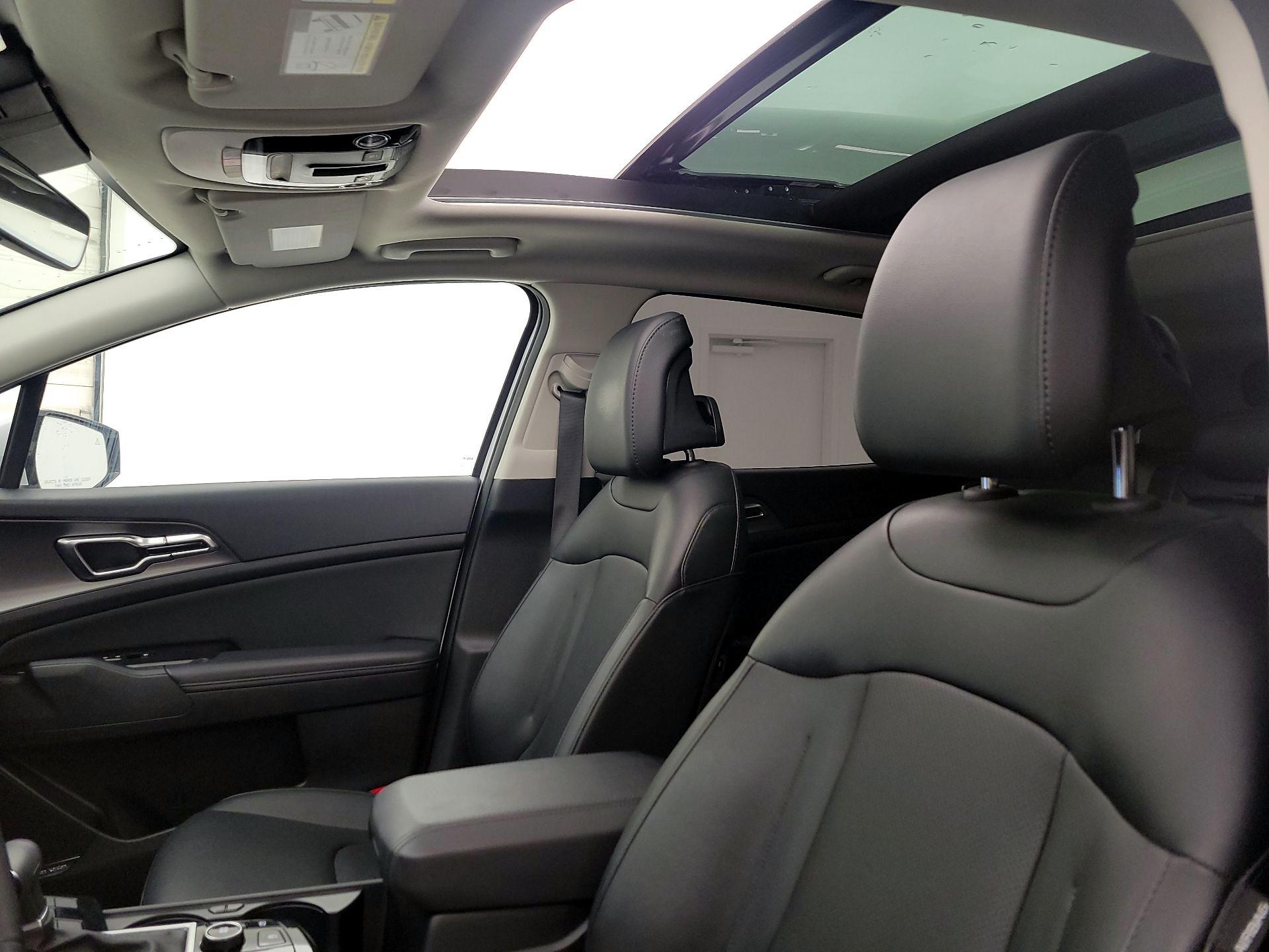 Thumbnail: 2024 Kia Sportage - 20