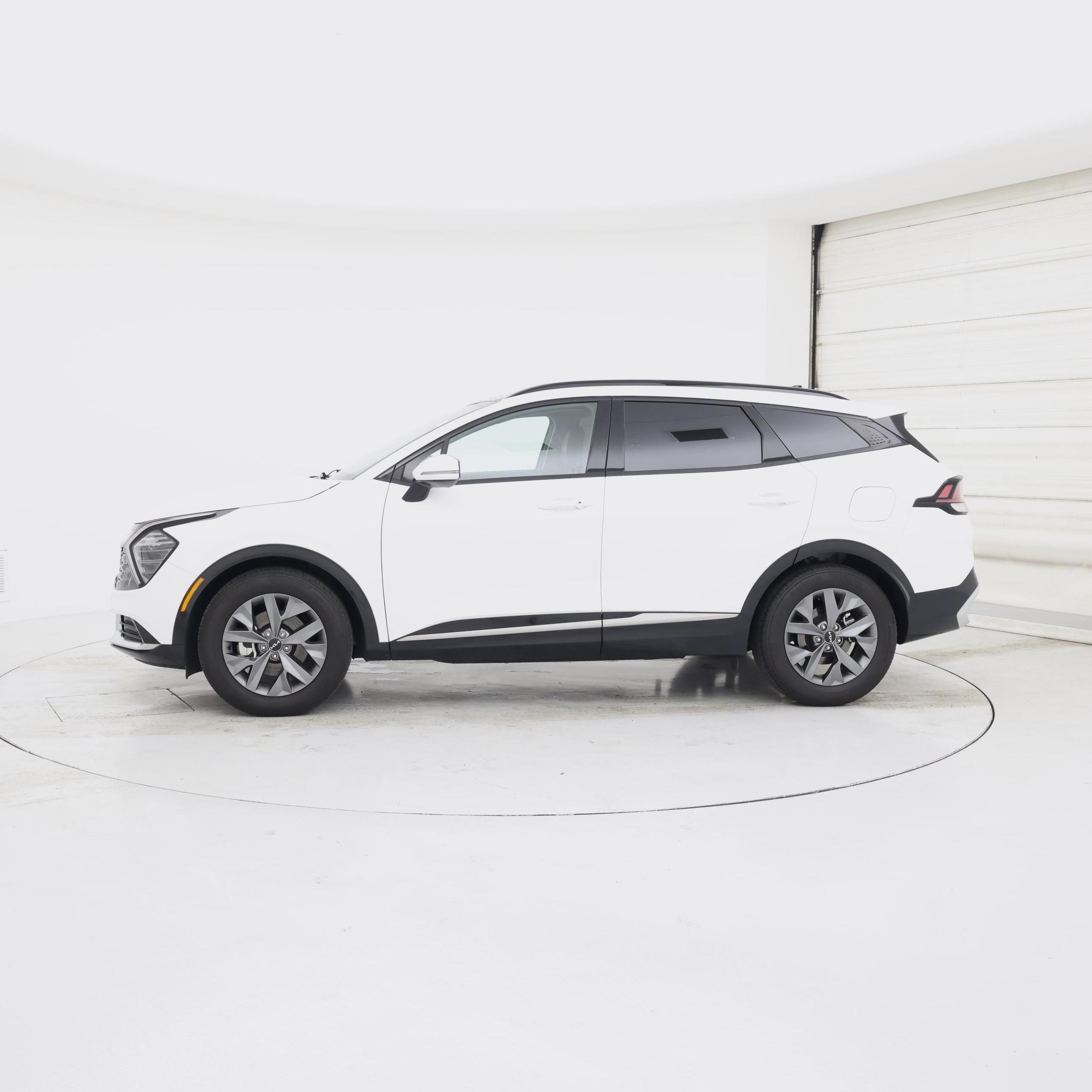 Thumbnail: 2024 Kia Sportage - 3