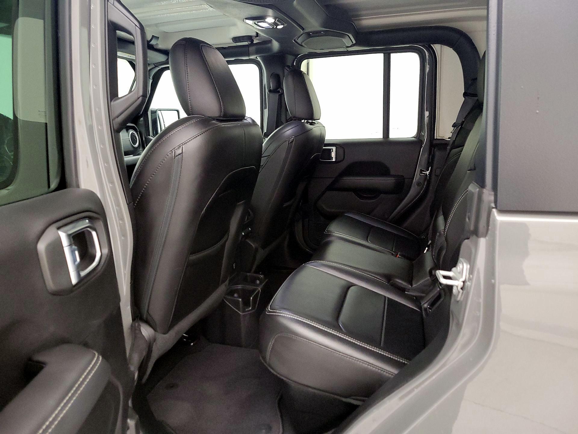 Thumbnail: 2023 Jeep Gladiator - 19