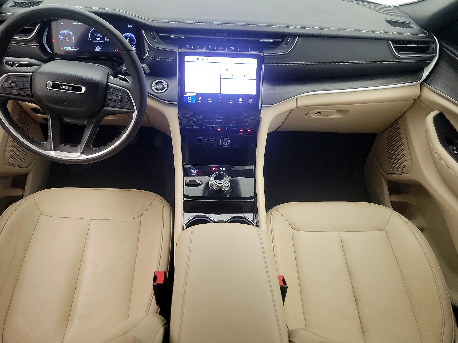 Thumbnail: 2023 Jeep Grand Cherokee L - 9